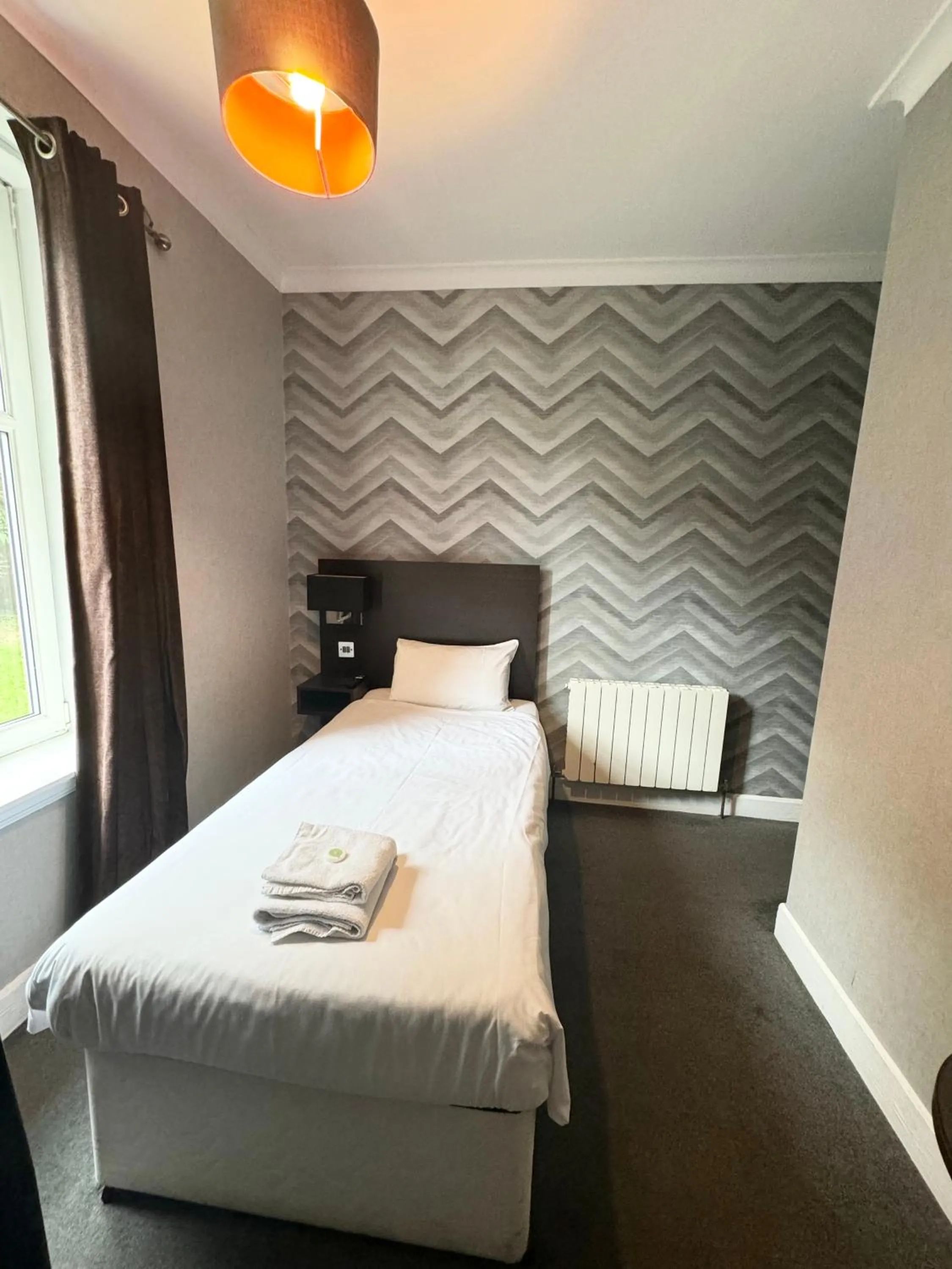 Bed in Murrayfield Park Guest House