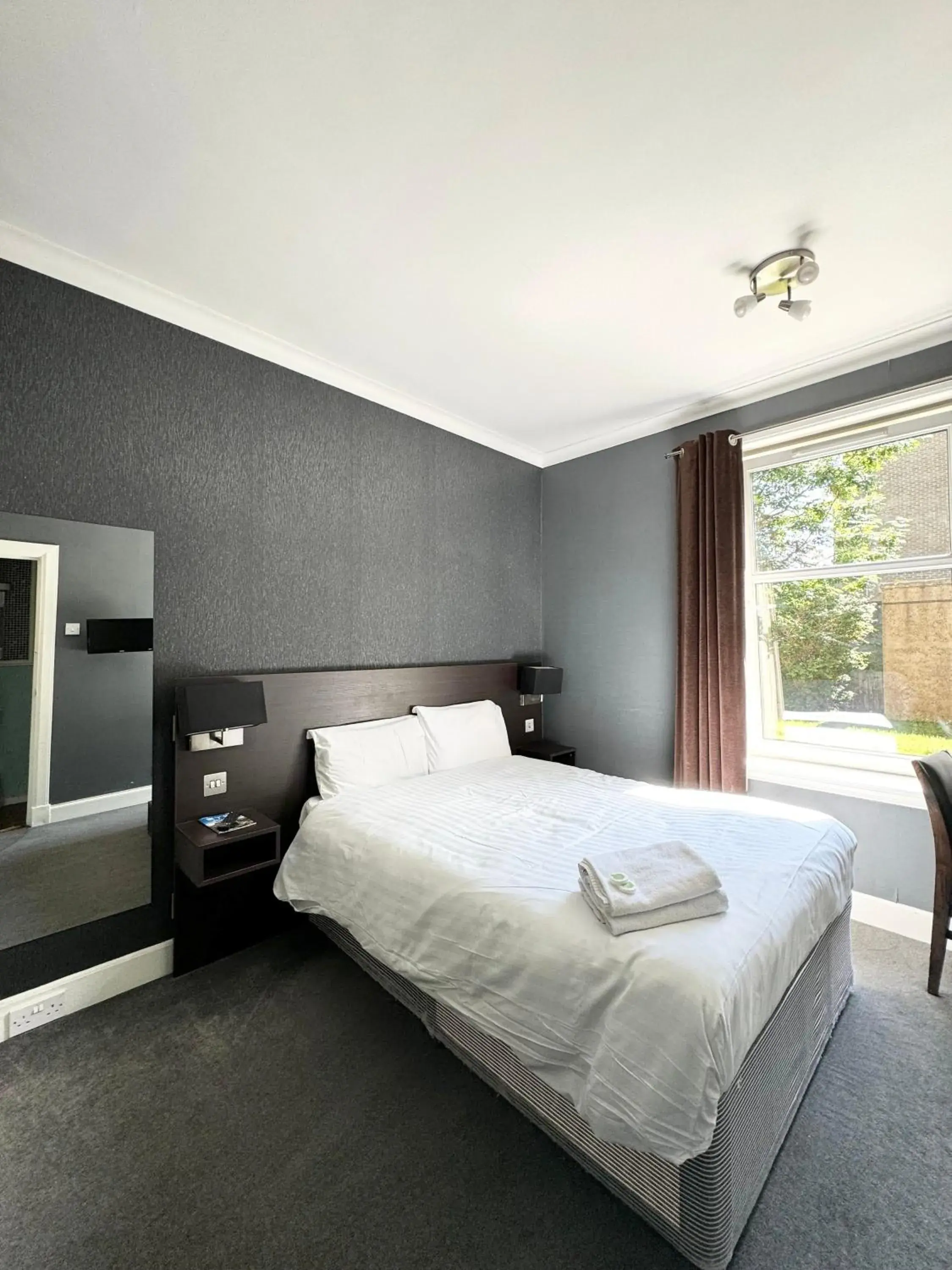 Bed in Murrayfield Park Guest House Bed in Murrayfield Park Guest House