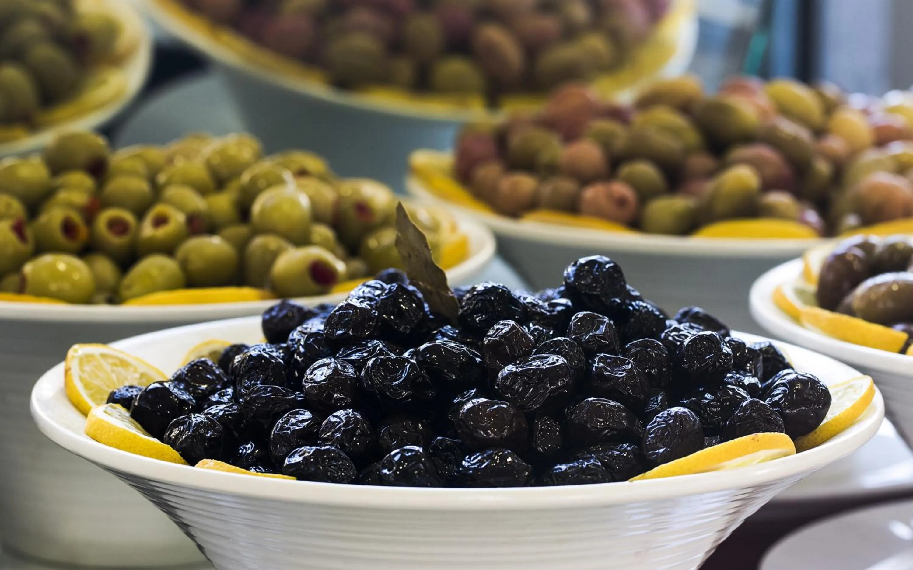Food and drinks in Romance Beach Hotel