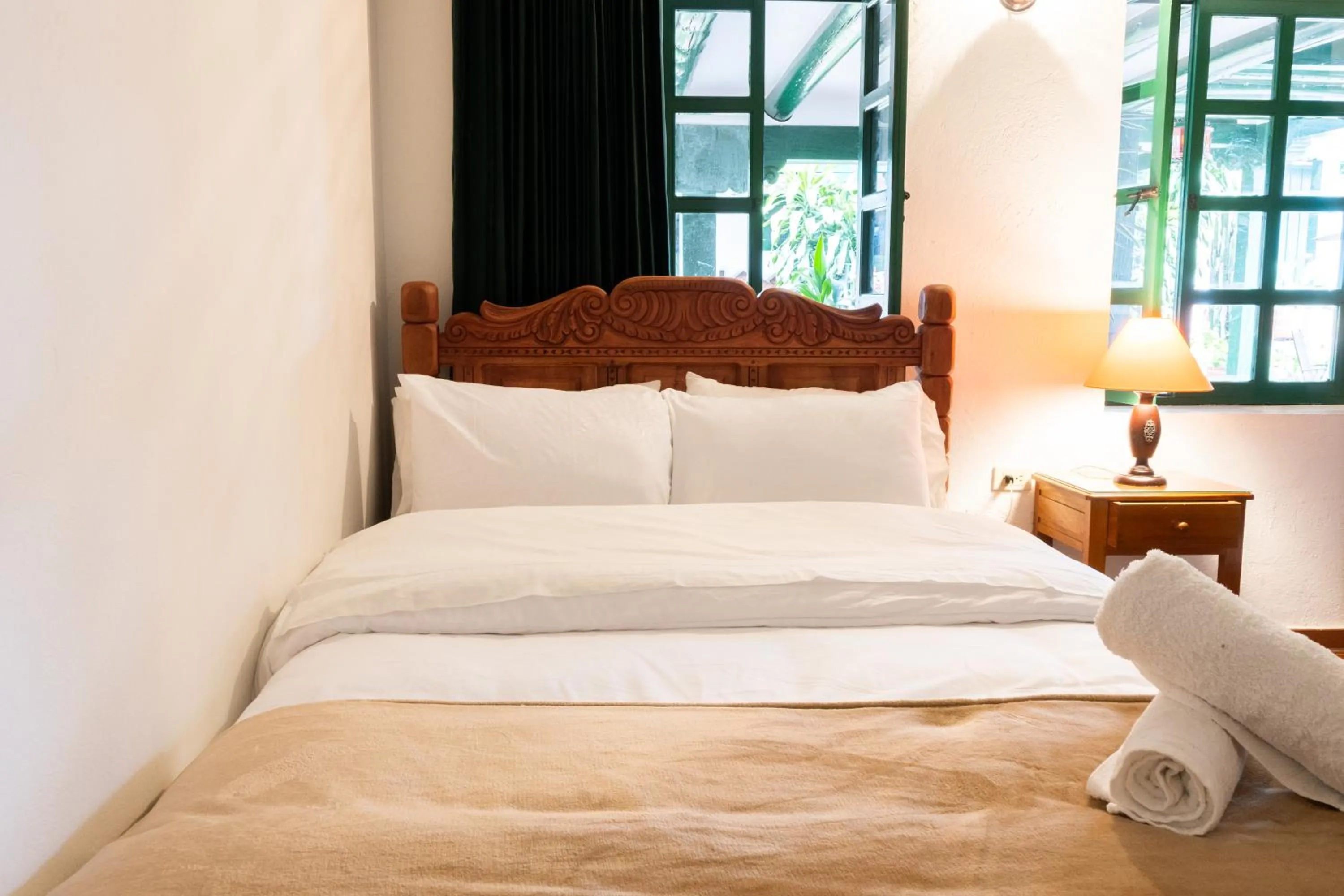 Bed in Hotel Beth Sarim