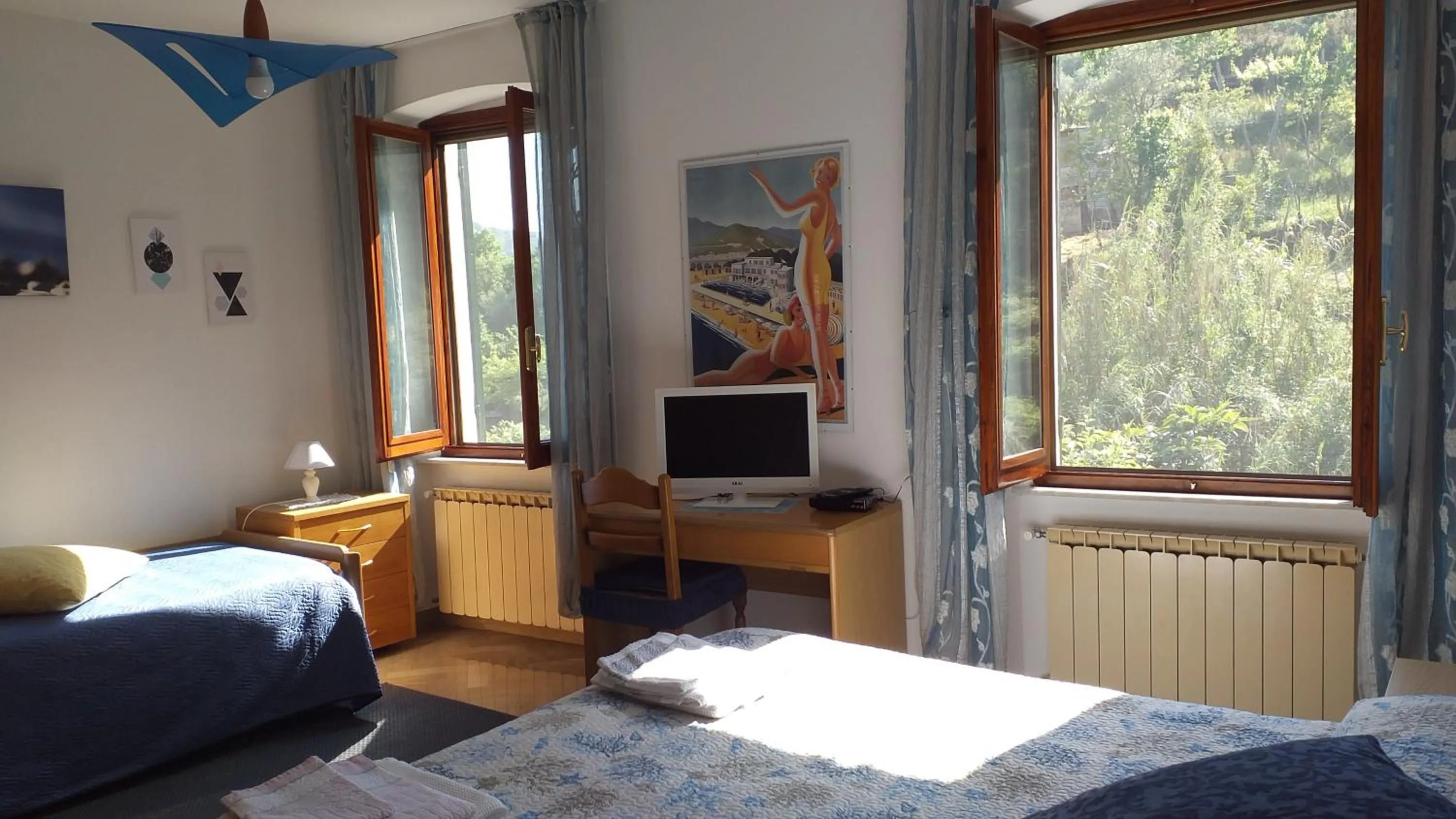Photo of the whole room, Bed in La camera del mulino