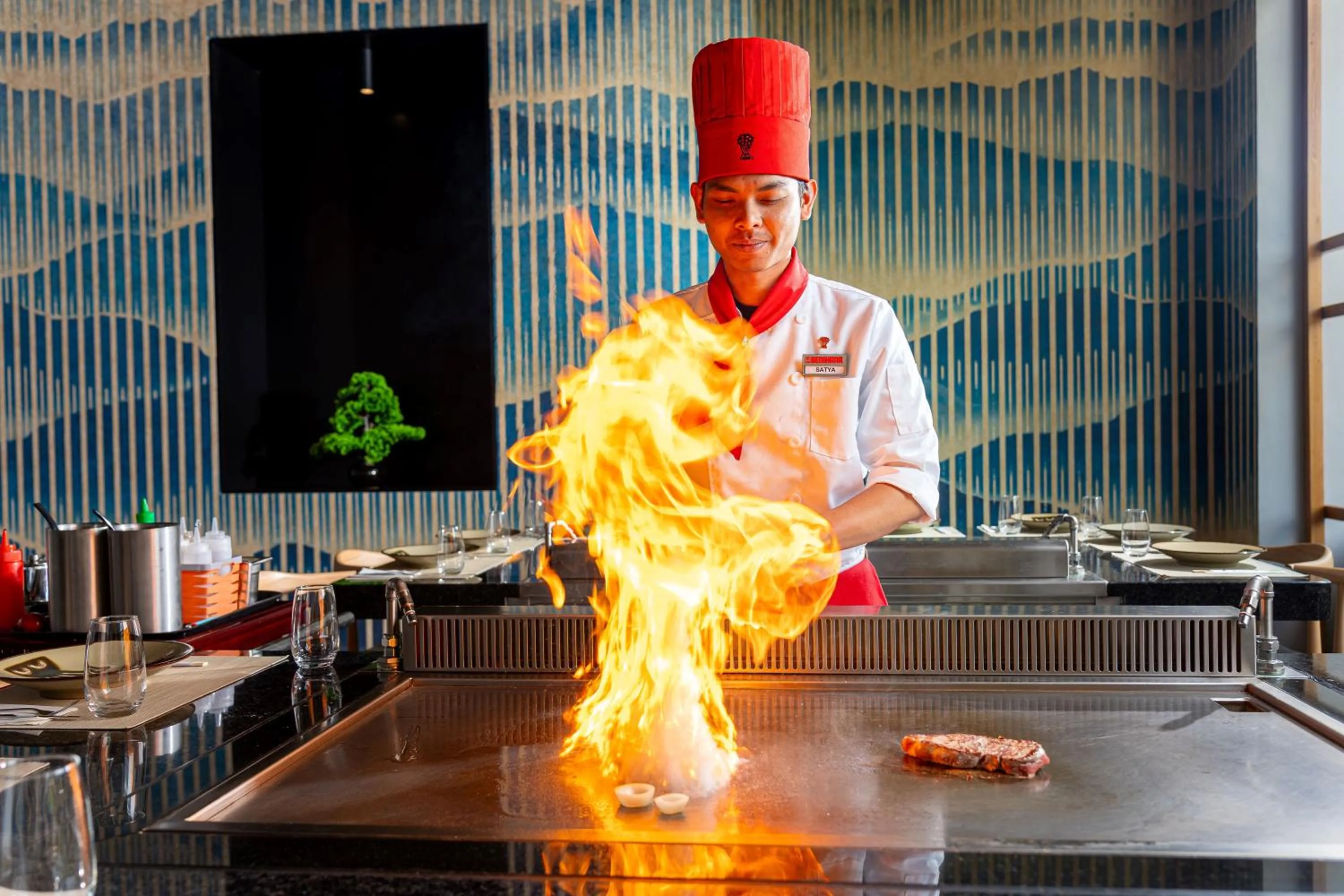 Restaurant/places to eat in Hotel Alexandrion Experience