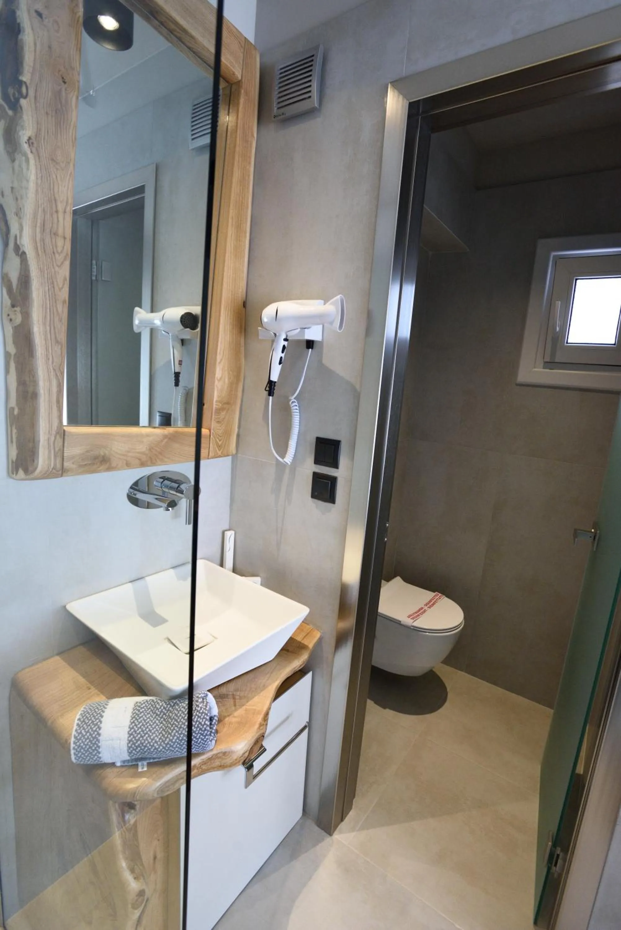 Magnifique Luxury Suites