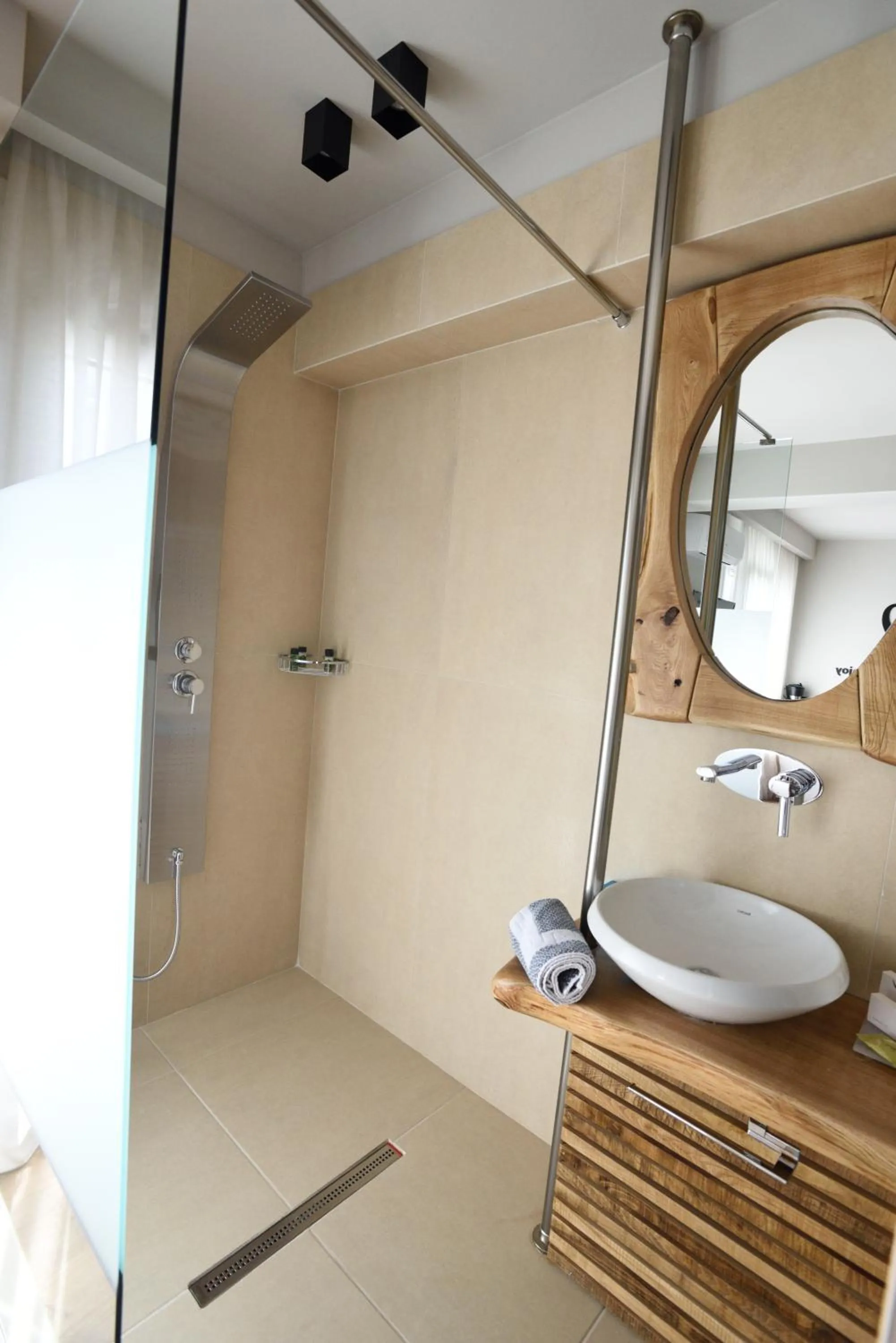 Magnifique Luxury Suites