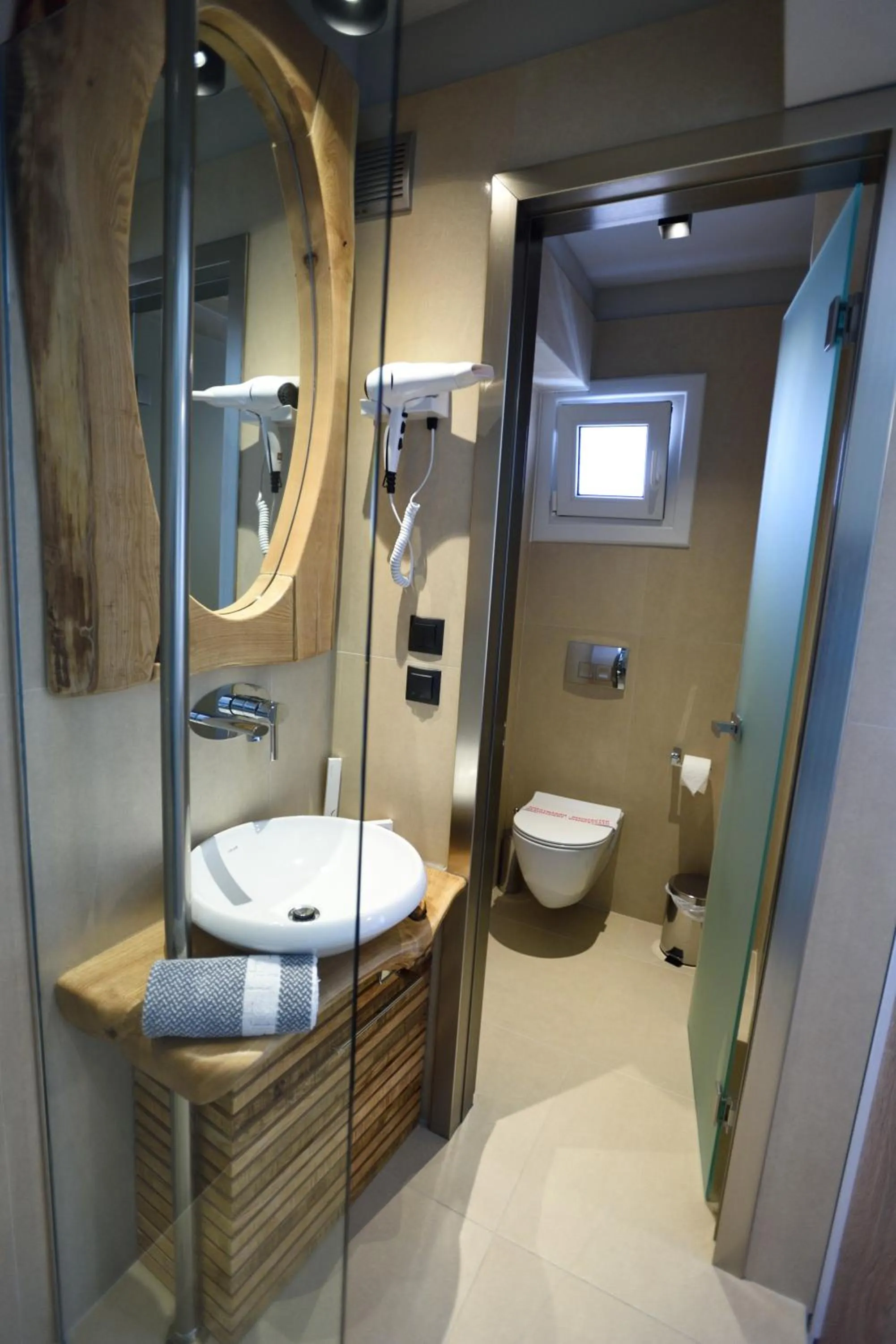 Magnifique Luxury Suites