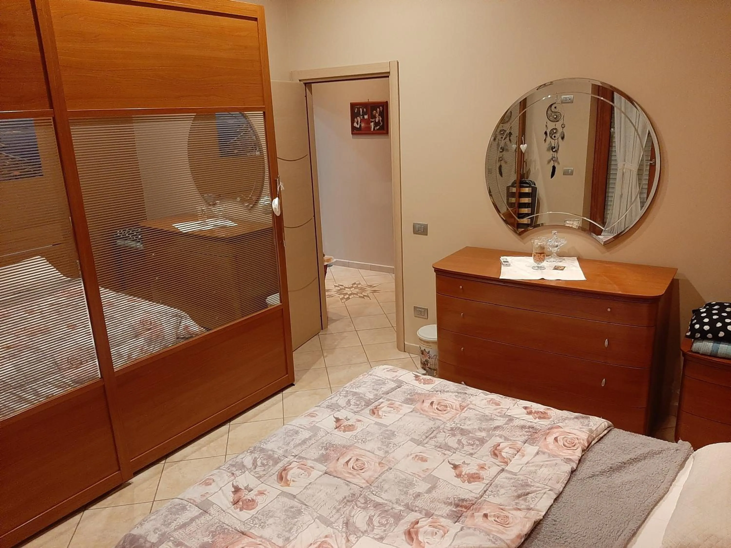 Bedroom, Bed in Beautiful beb