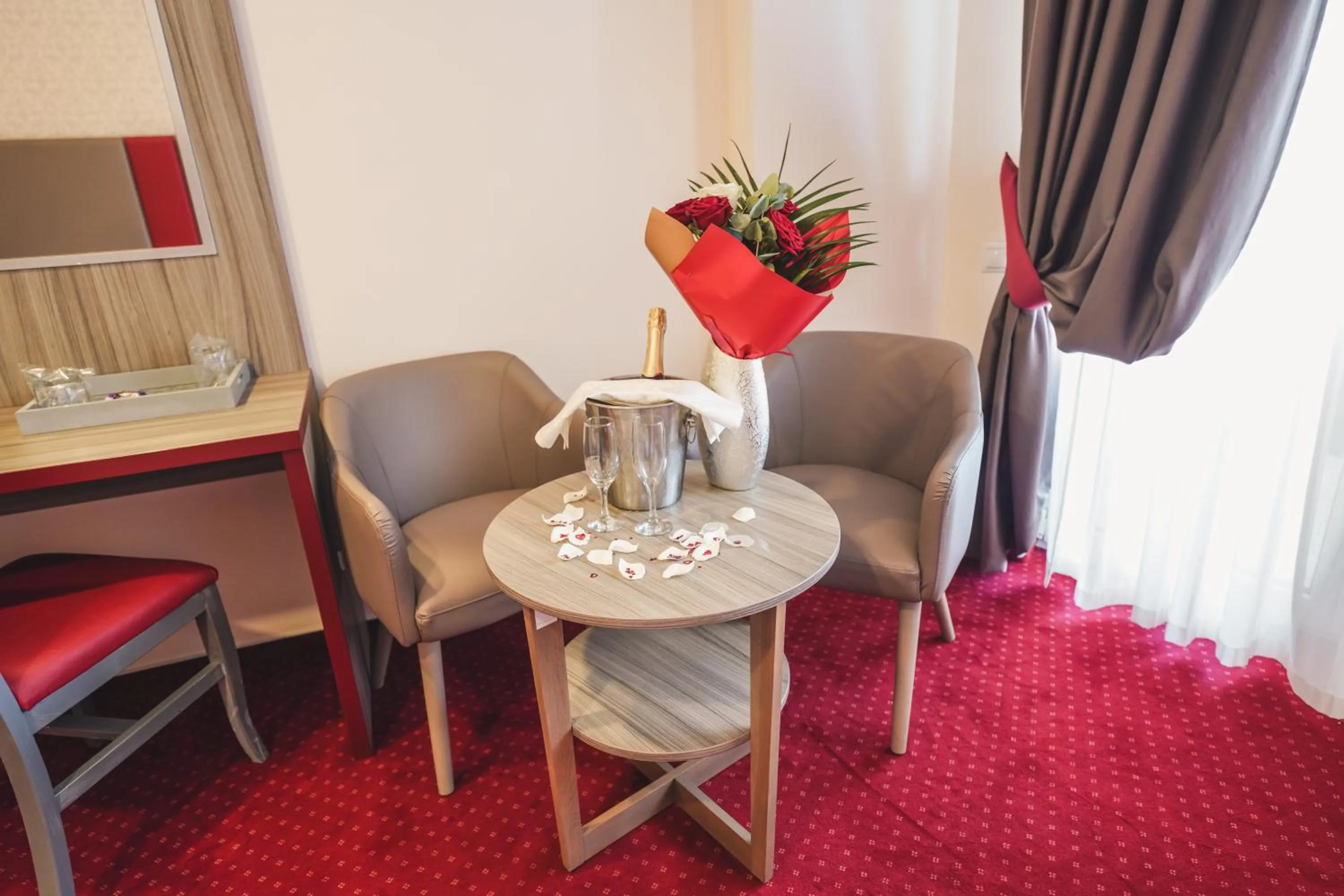 Property building in Hotel Marea Neagra