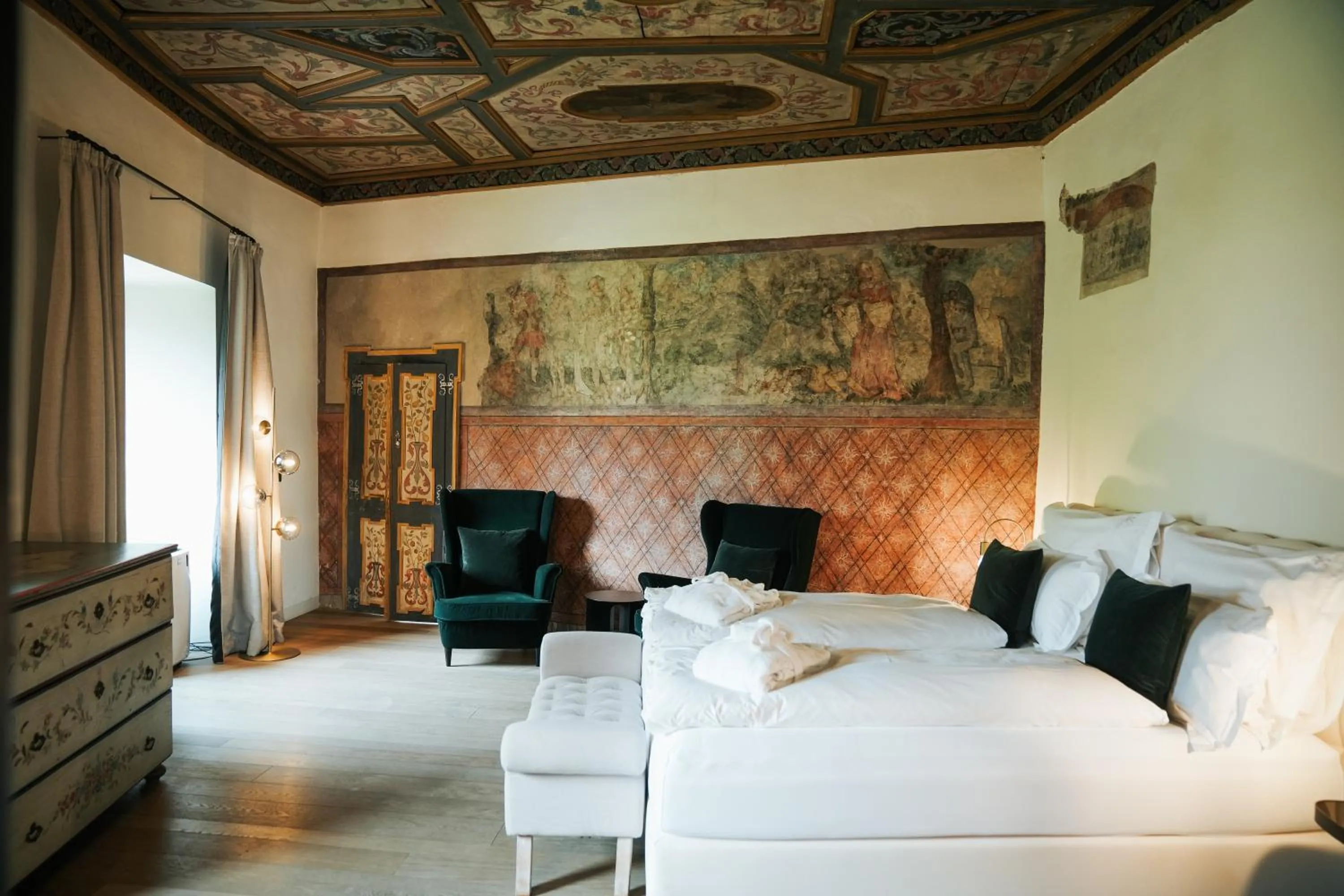 Bedroom, Bed in Schloss Freudenstein