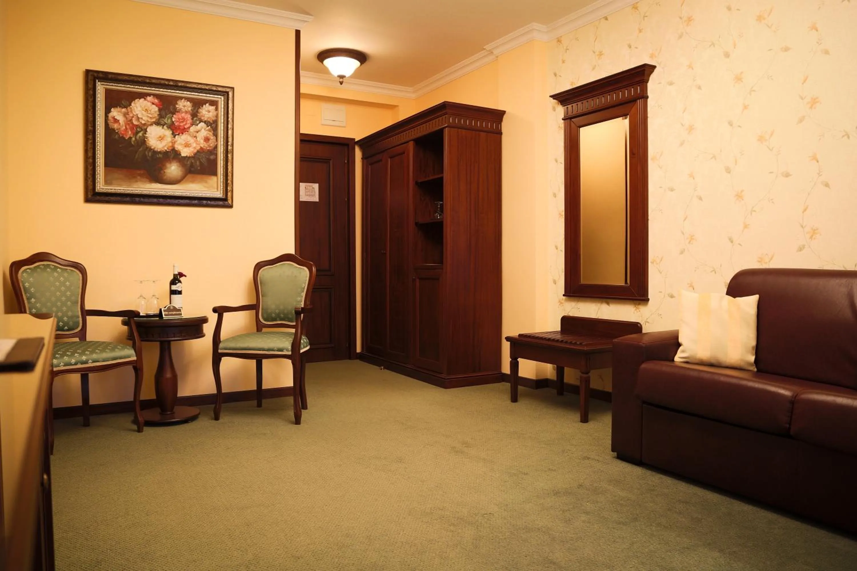 Living room in Hotel Foisorul cu Flori