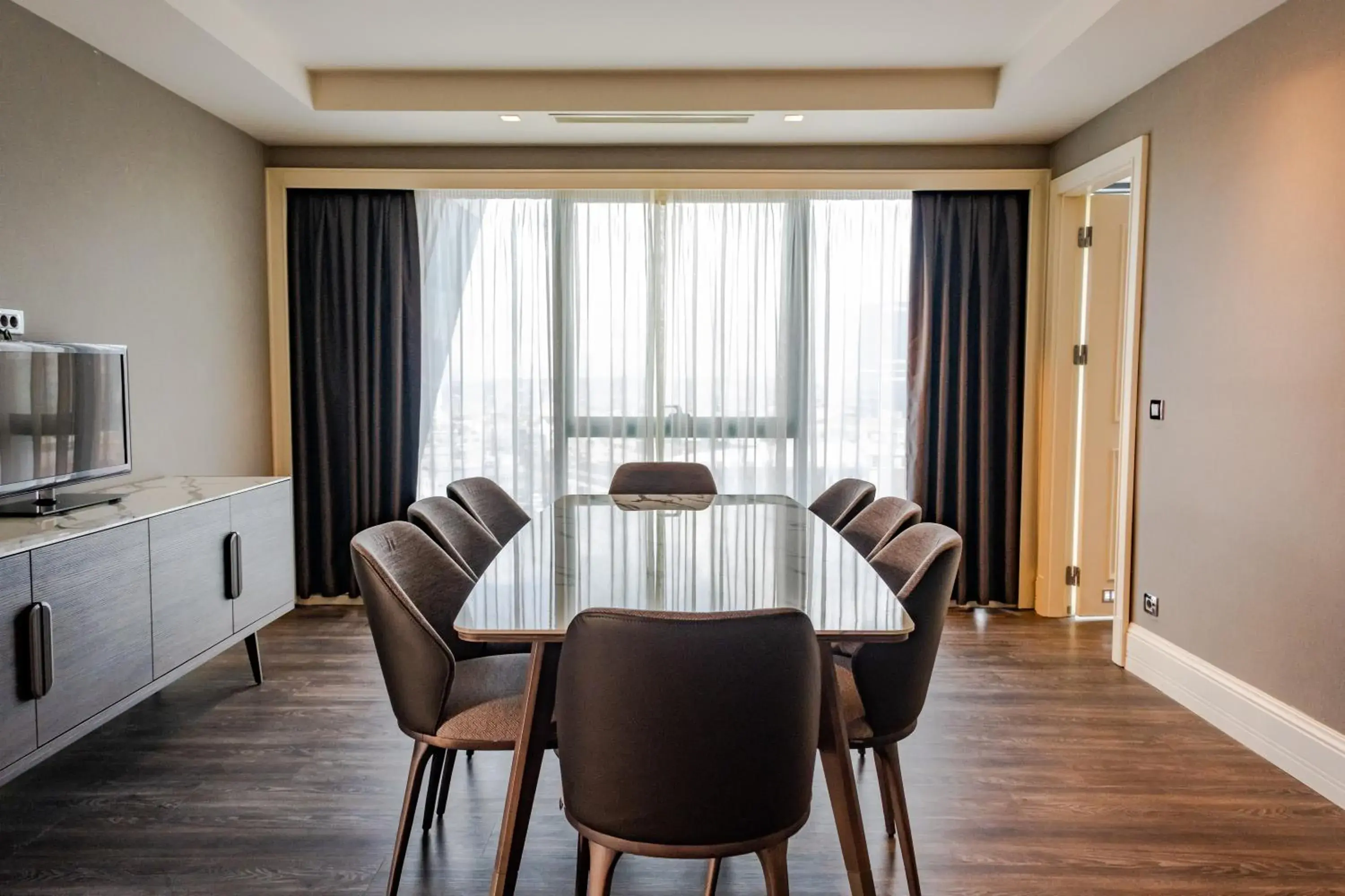 Living room in Windsor Hotel & Convention Center Istanbul Living room in Windsor Hotel & Convention Center Istanbul
