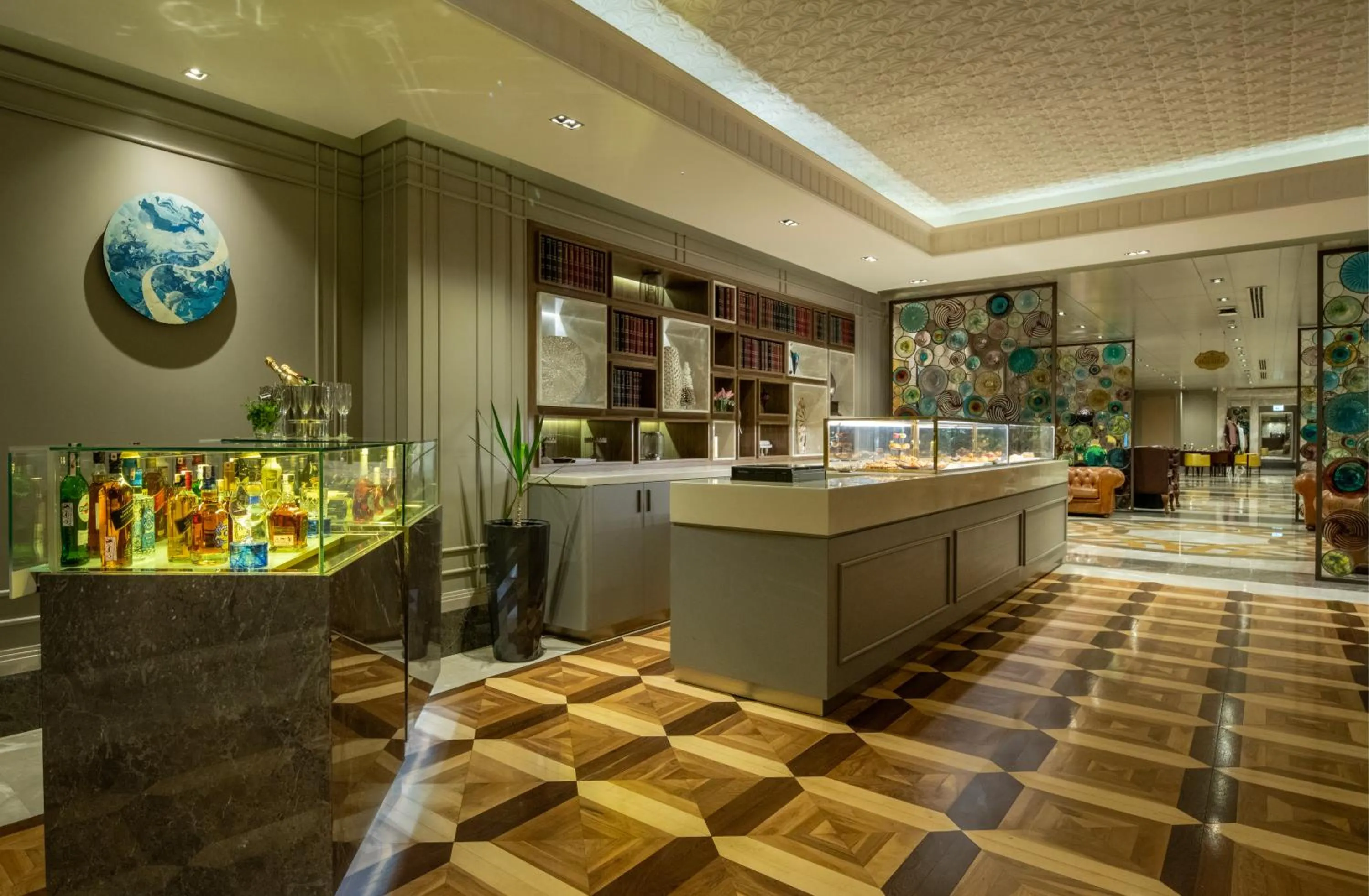 Lounge or bar in Windsor Hotel & Convention Center Istanbul