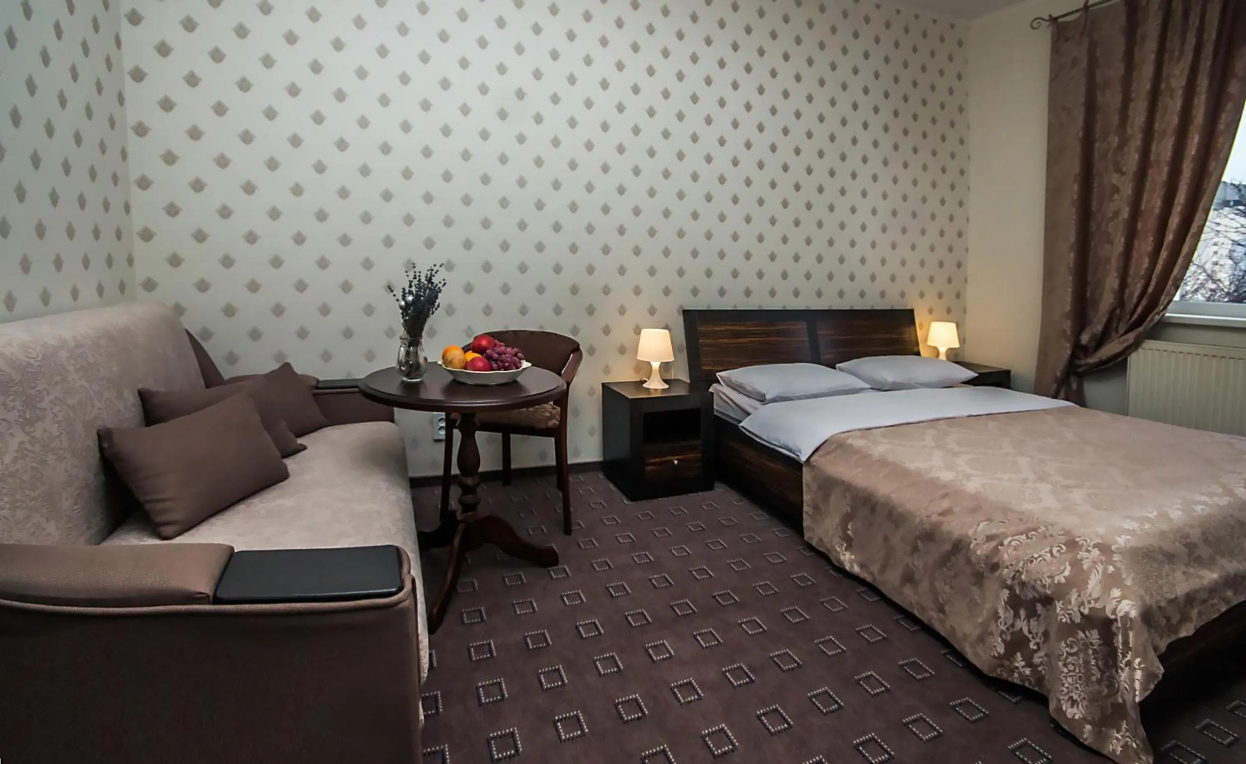 Bedroom, Bed in Mini Hotel Ryleev
