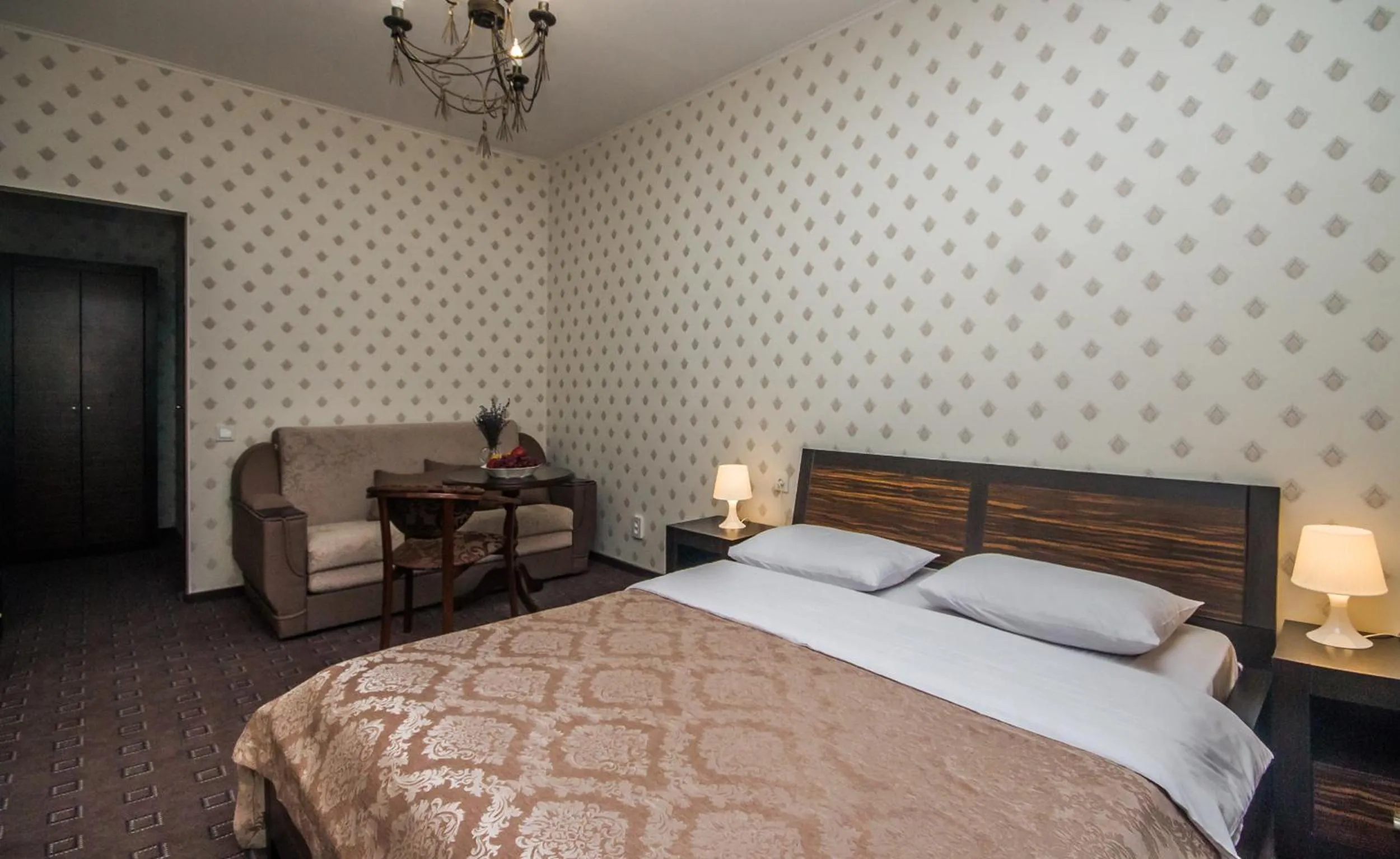 Bedroom, Bed in Mini Hotel Ryleev