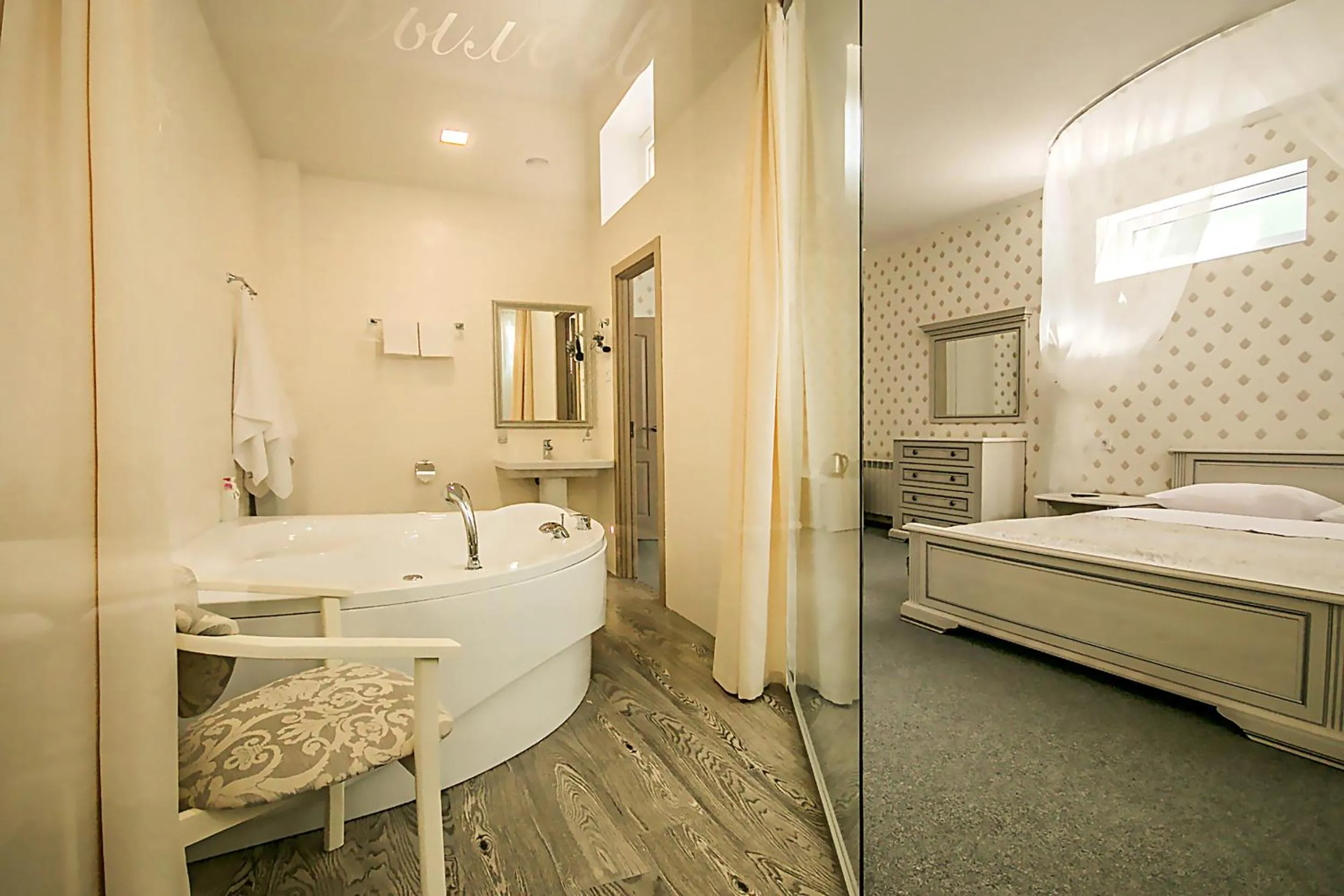 Bathroom, Bed in Mini Hotel Ryleev