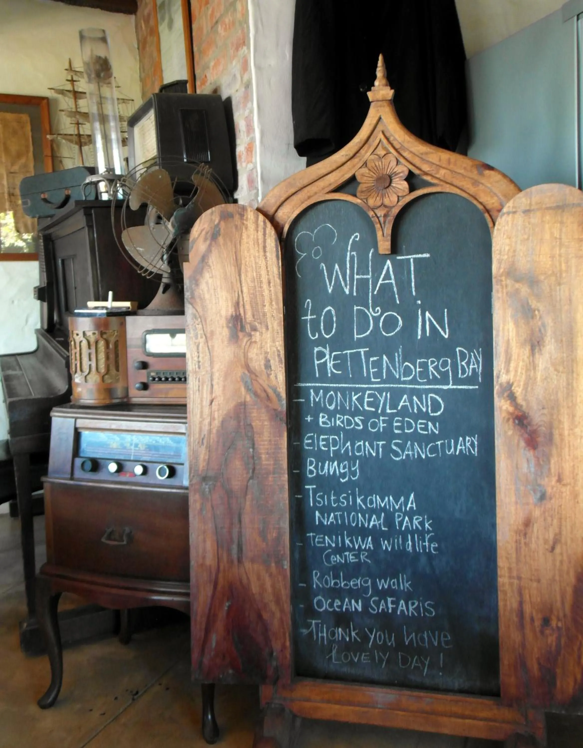 Decorative detail in A Whale of a View Bed & Breakfast