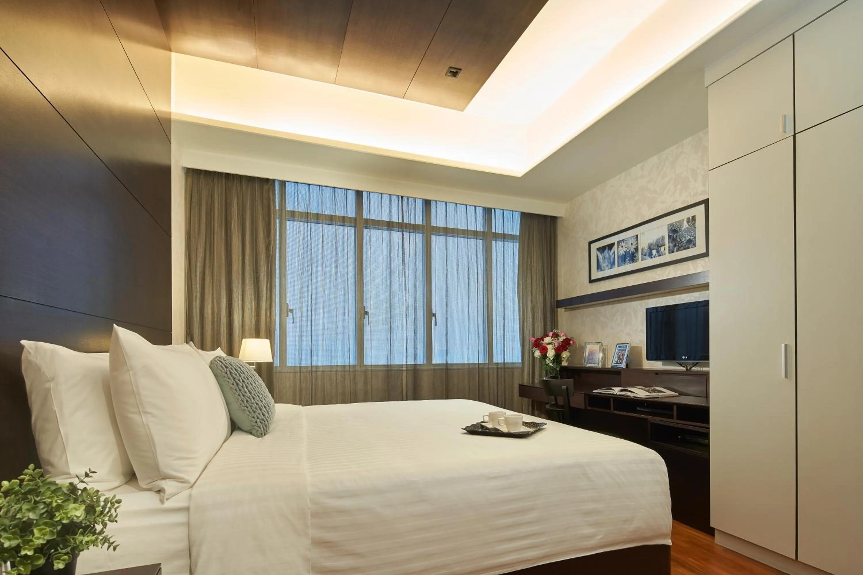 Bedroom, Bed in Orchard Scotts Residences by Far East Hospitality