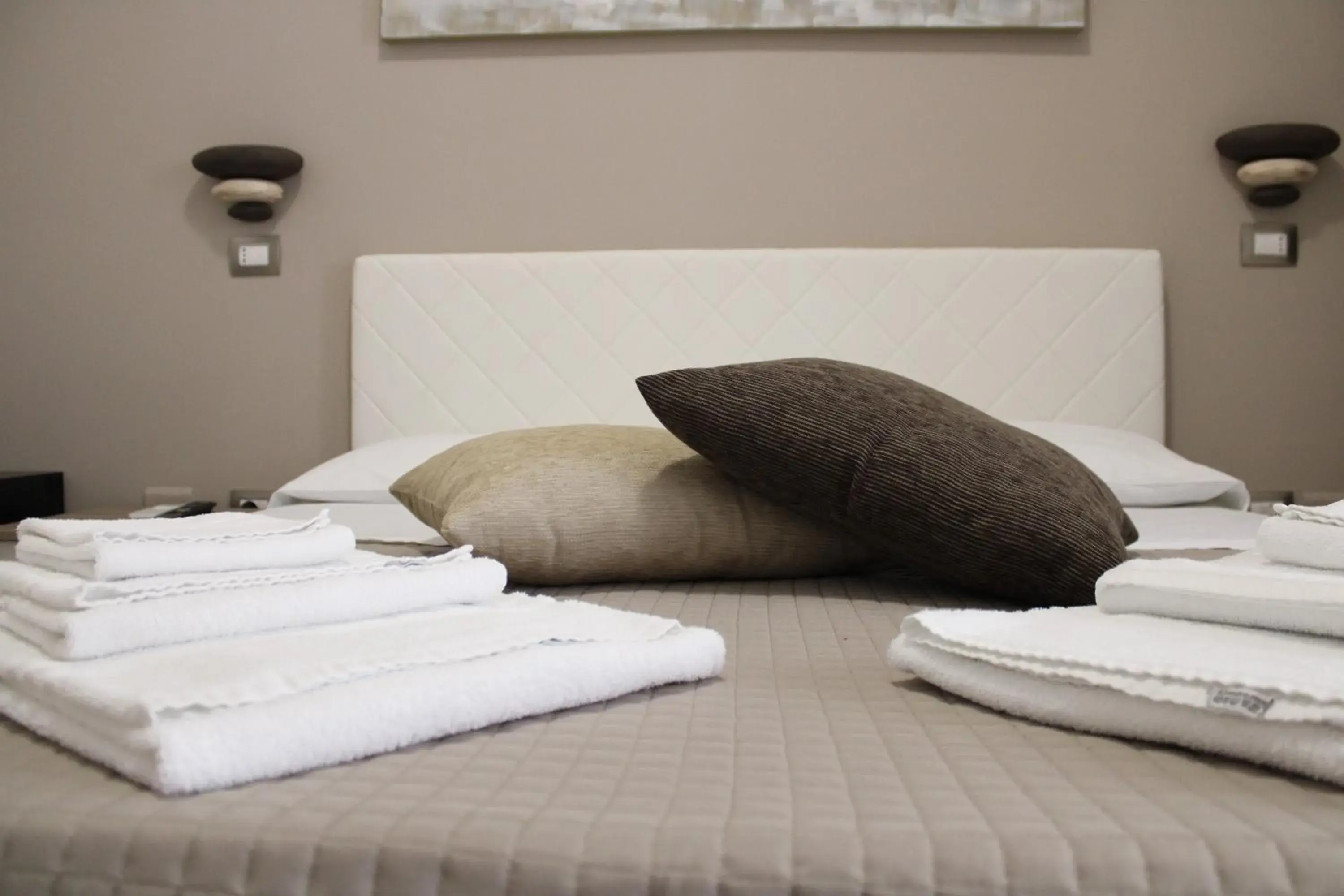 Double Room with Private Bathroom - single occupancy in B&B D'Amari Affittacamere Double Room with Private Bathroom - single occupancy in B&B D'Amari Affittacamere