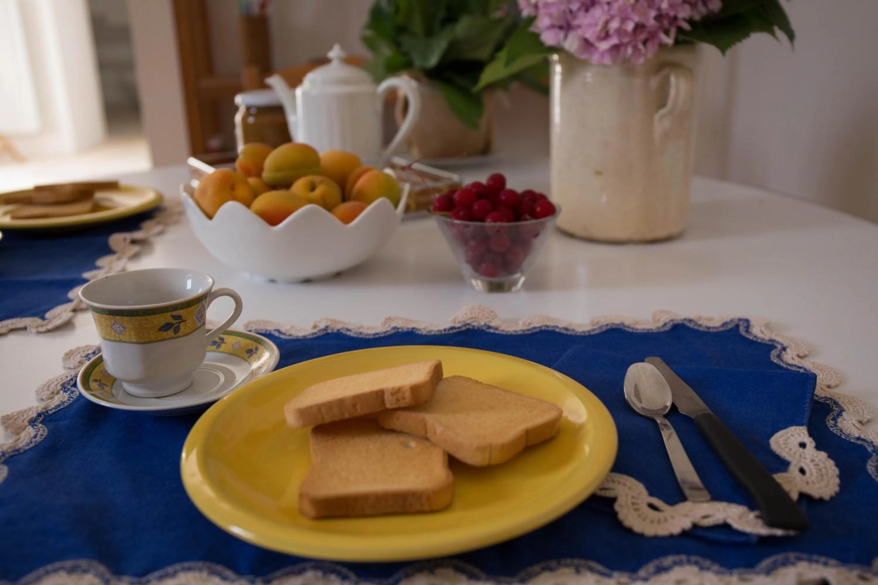 Italian breakfast in Profumo Di Terra