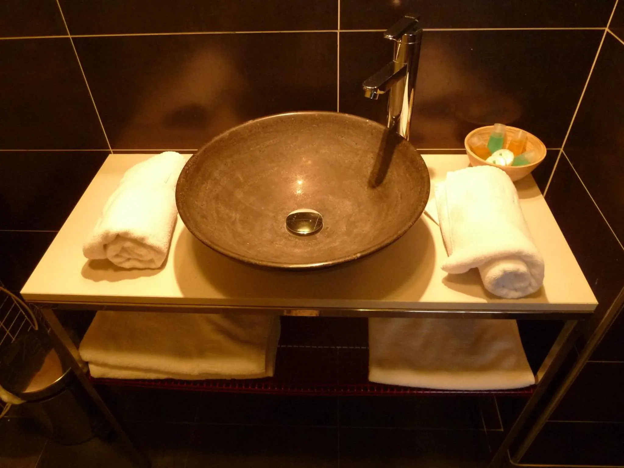 Toilet in Arcohotel