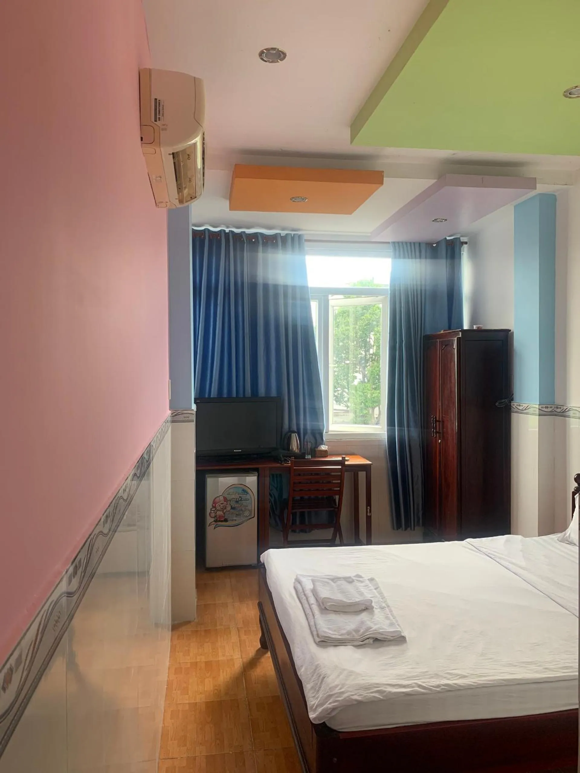 Photo of the whole room, Bed in Hoang Hai Dang 1 Hotel