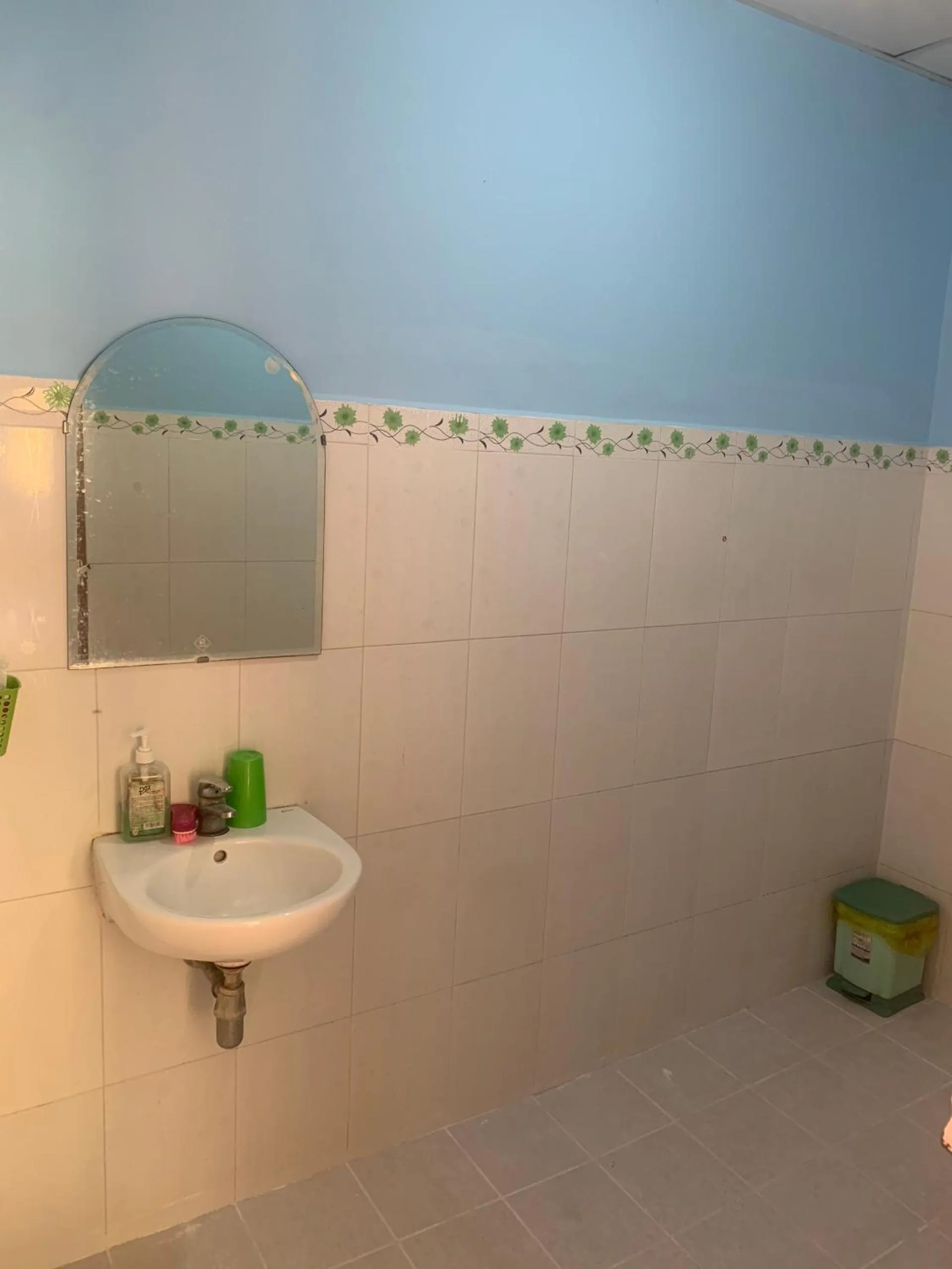 Shower in Hoang Hai Dang 1 Hotel