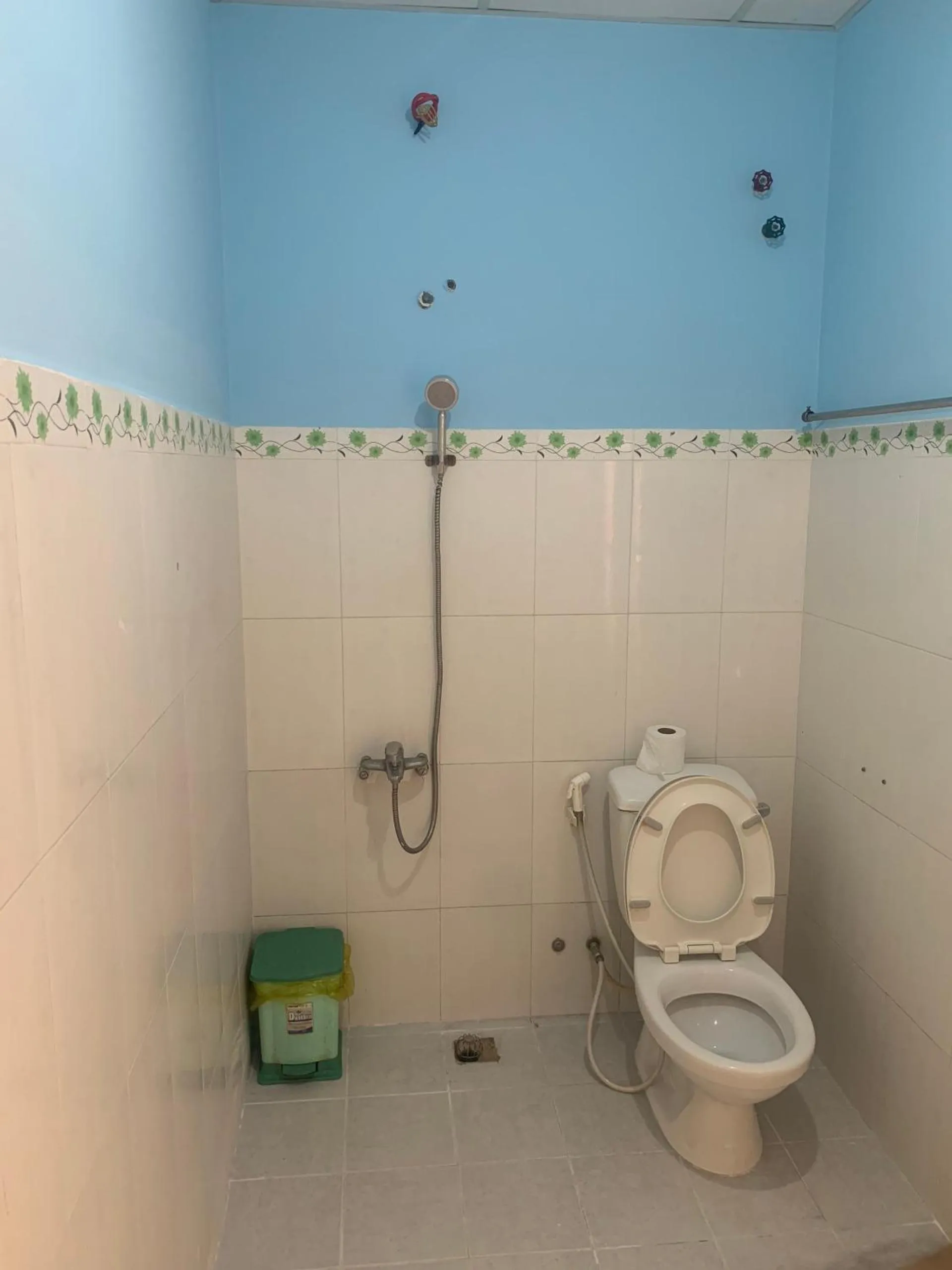 Shower in Hoang Hai Dang 1 Hotel