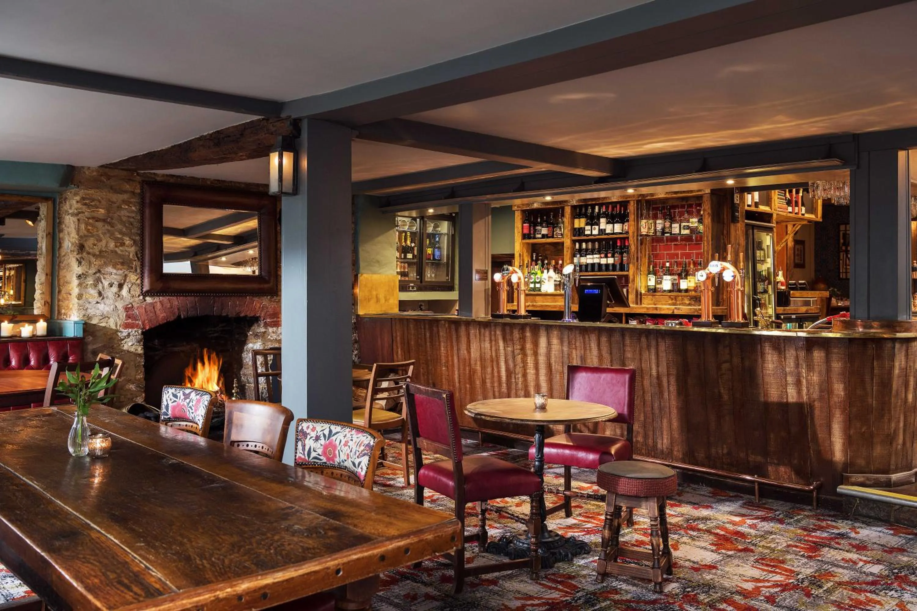 Lounge or bar in Royal Seven Stars Hotel