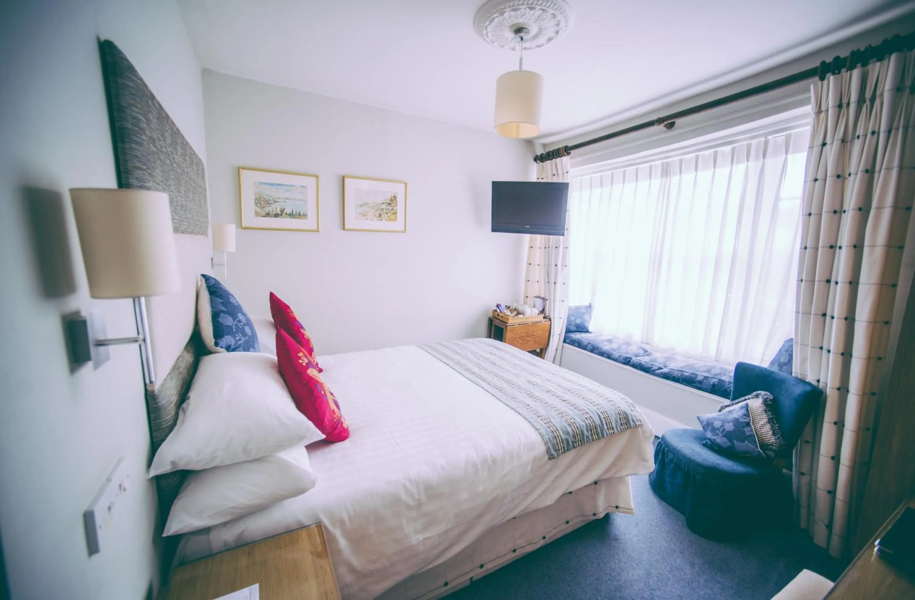 Bed in Royal Seven Stars Hotel