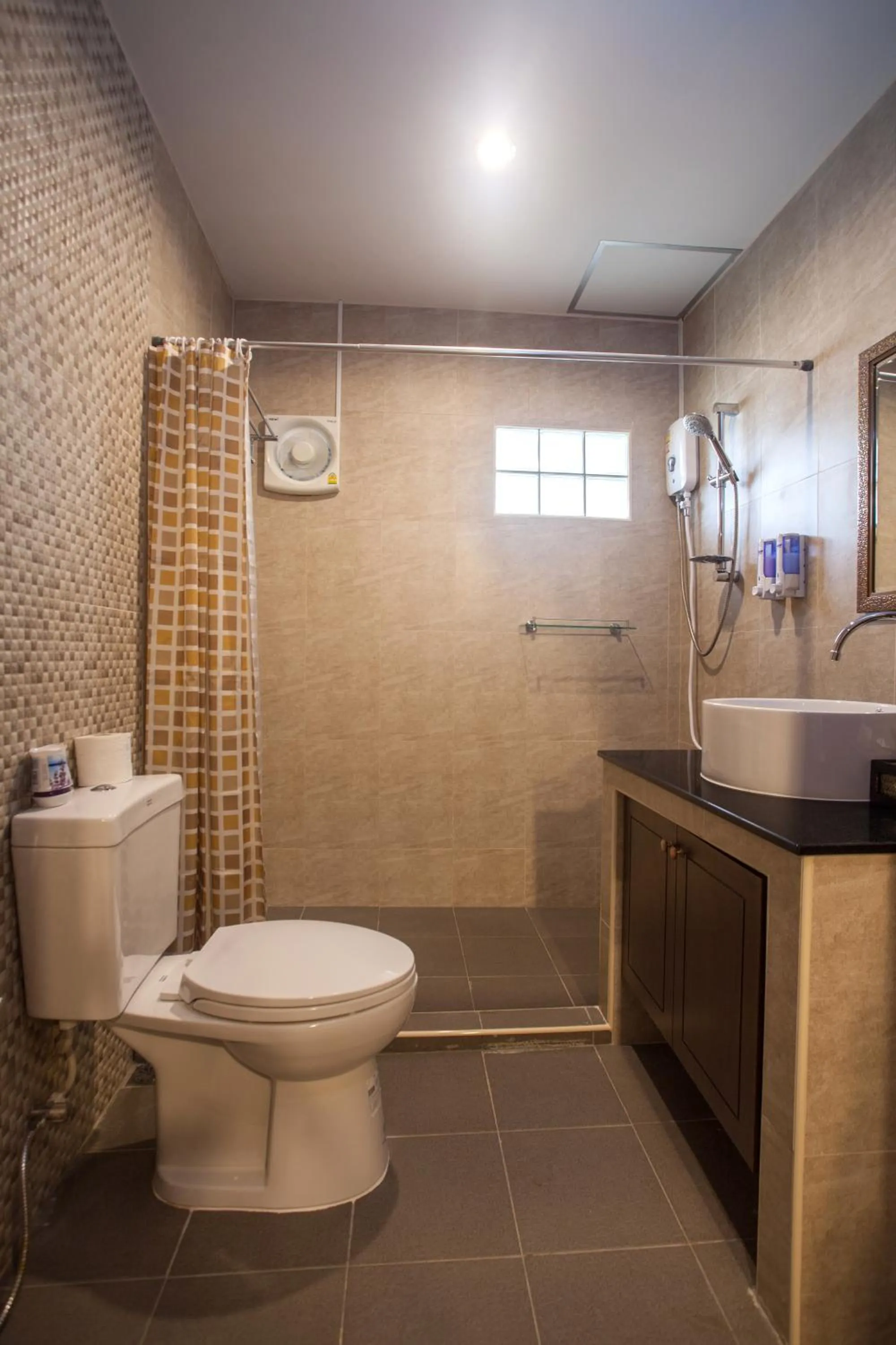 Shower in Achawalai Residence Village By Song