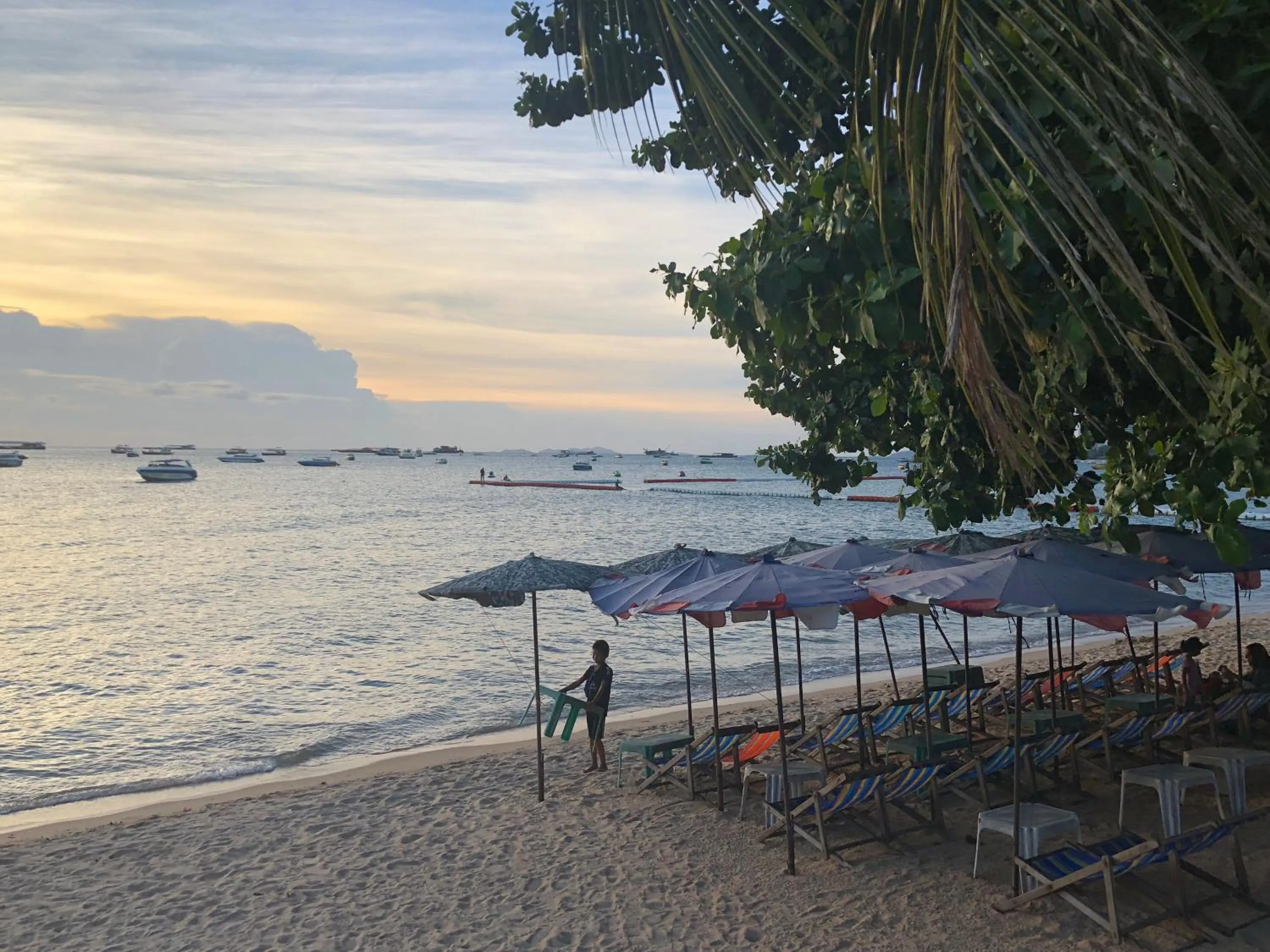 Beach in Achawalai Residence Village By Song