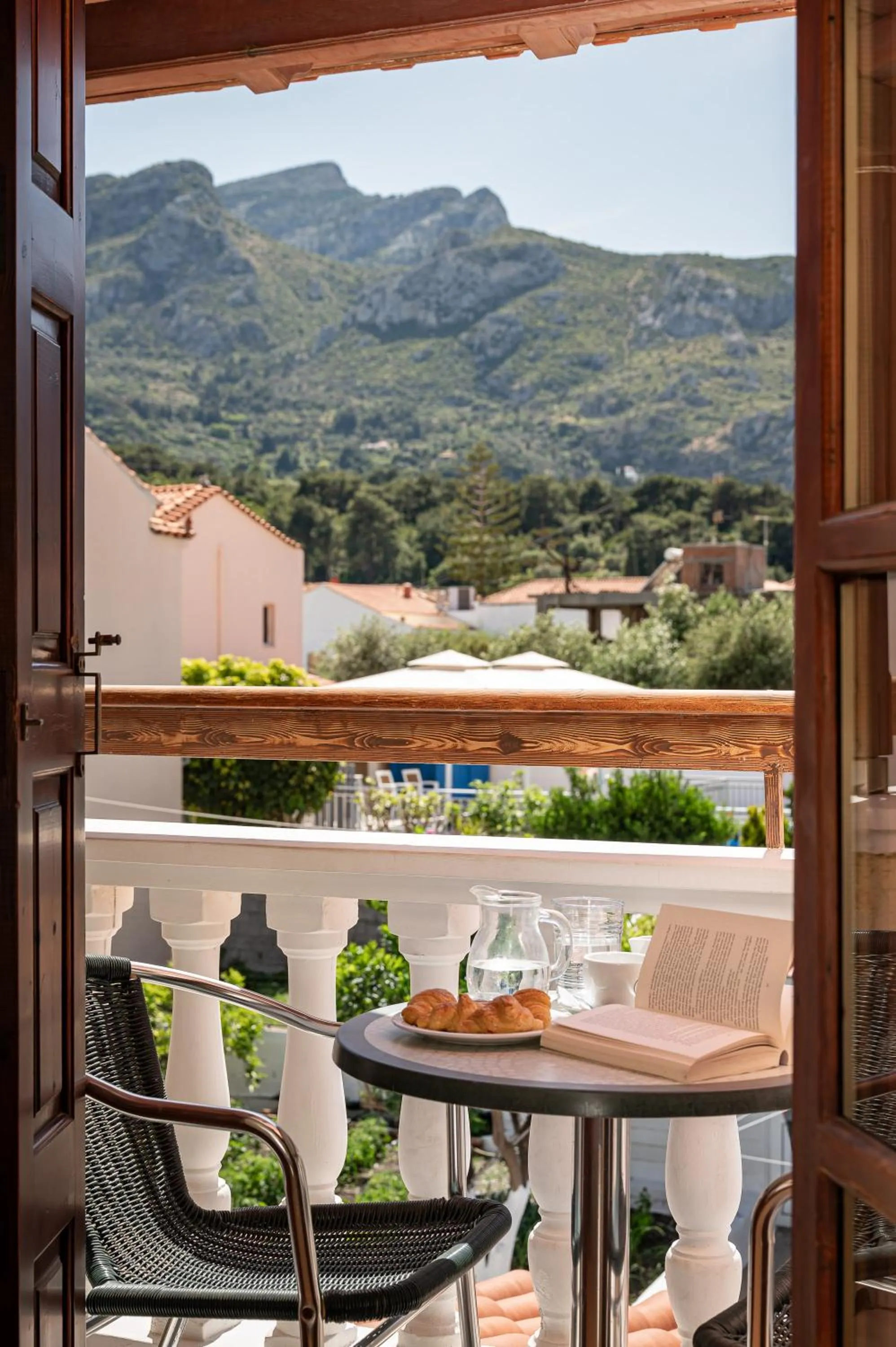 Mountain view in Hotel Athena