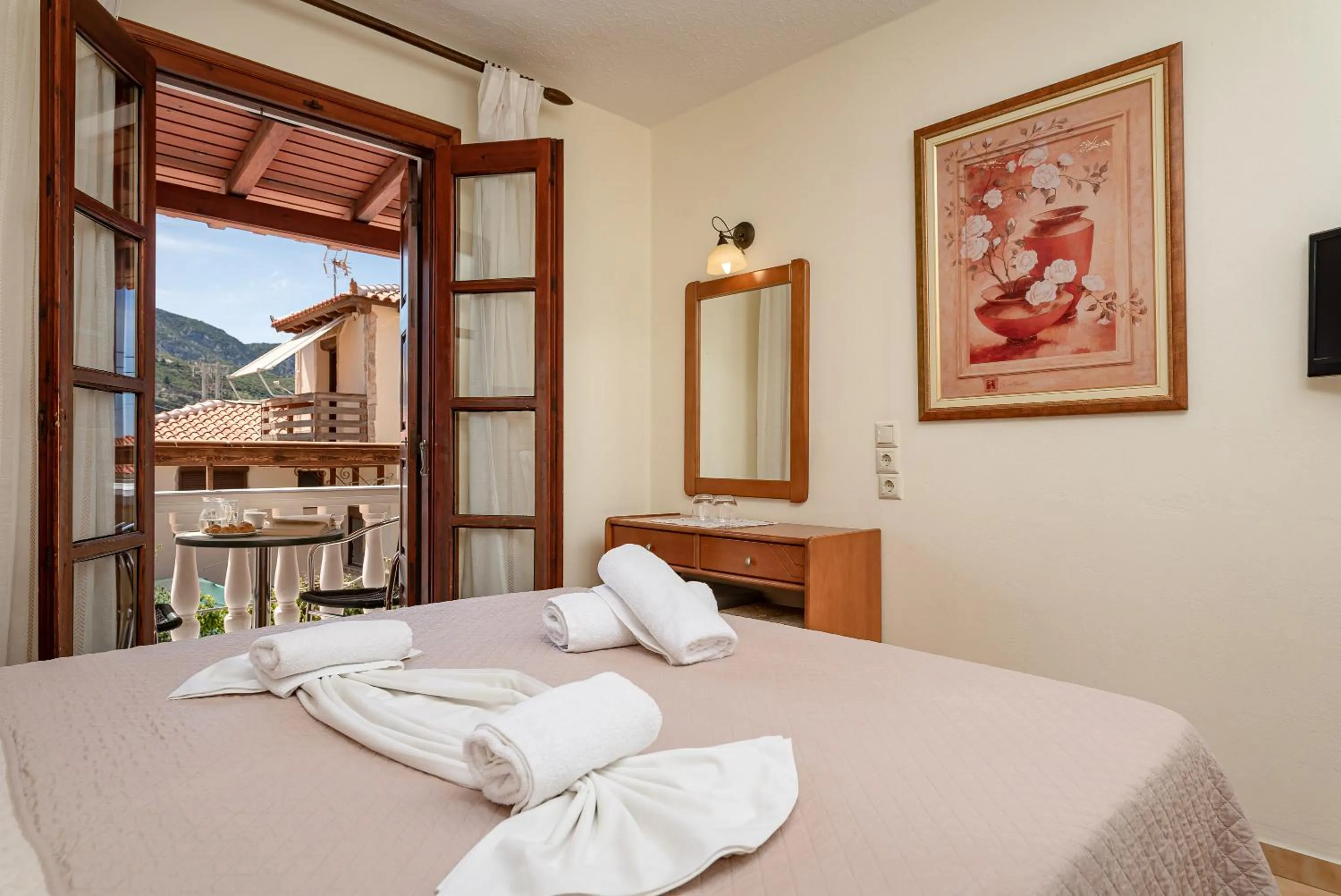 Bedroom, Bed in Hotel Athena