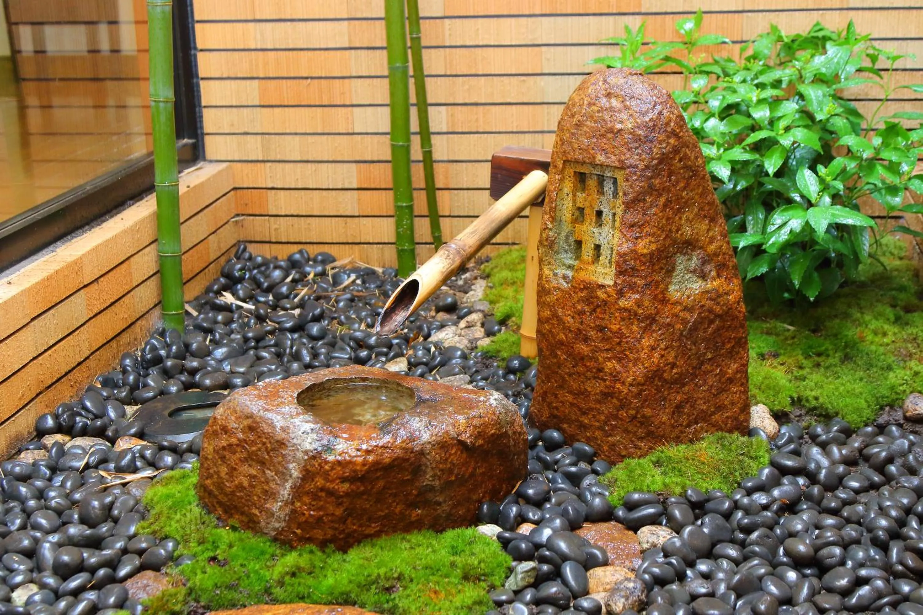 Garden in Hatago Tsubakiya