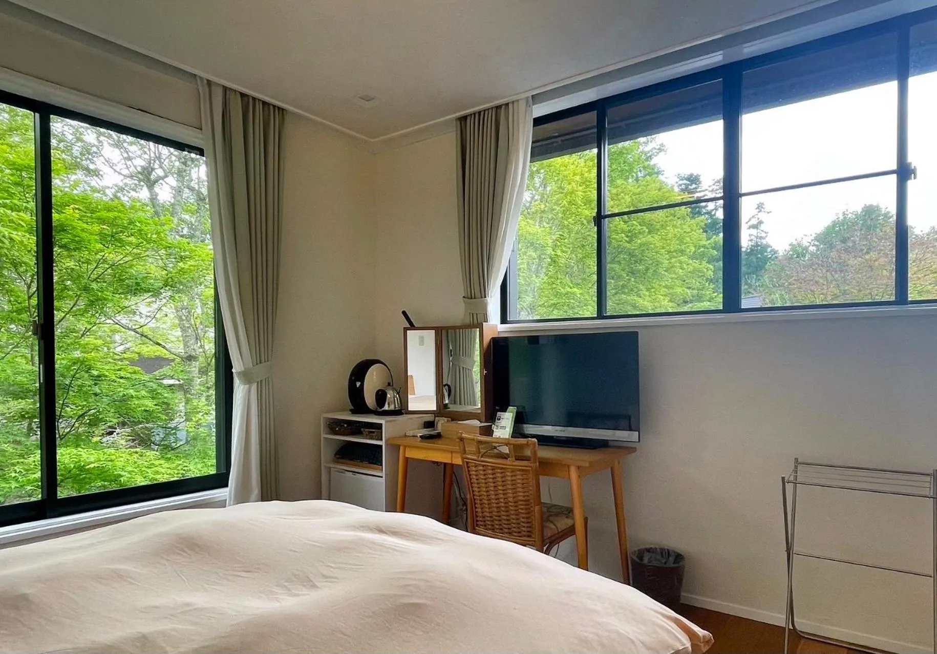 Photo of the whole room, Bed in Hatago Tsubakiya