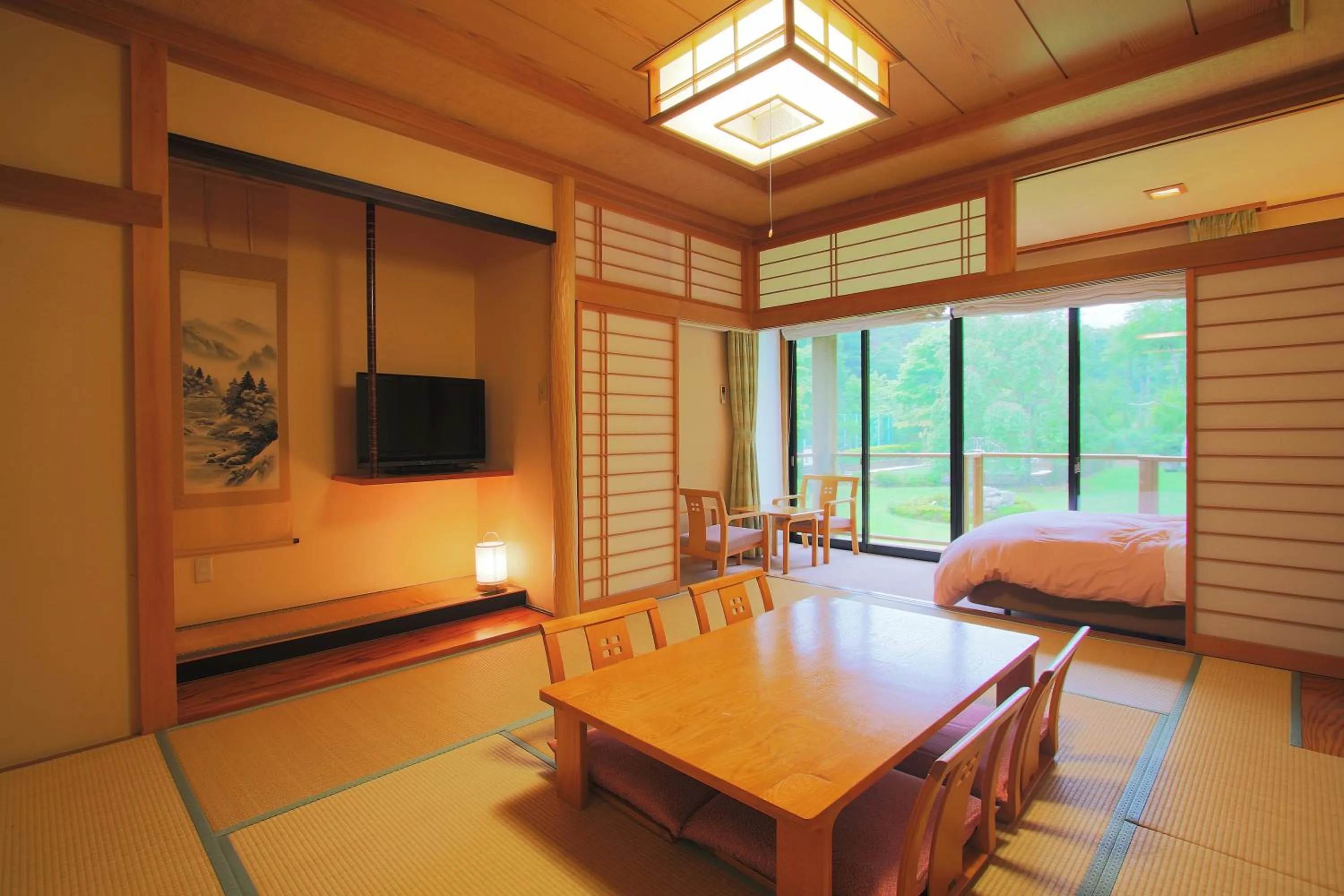 Photo of the whole room, Bed in Hatago Tsubakiya