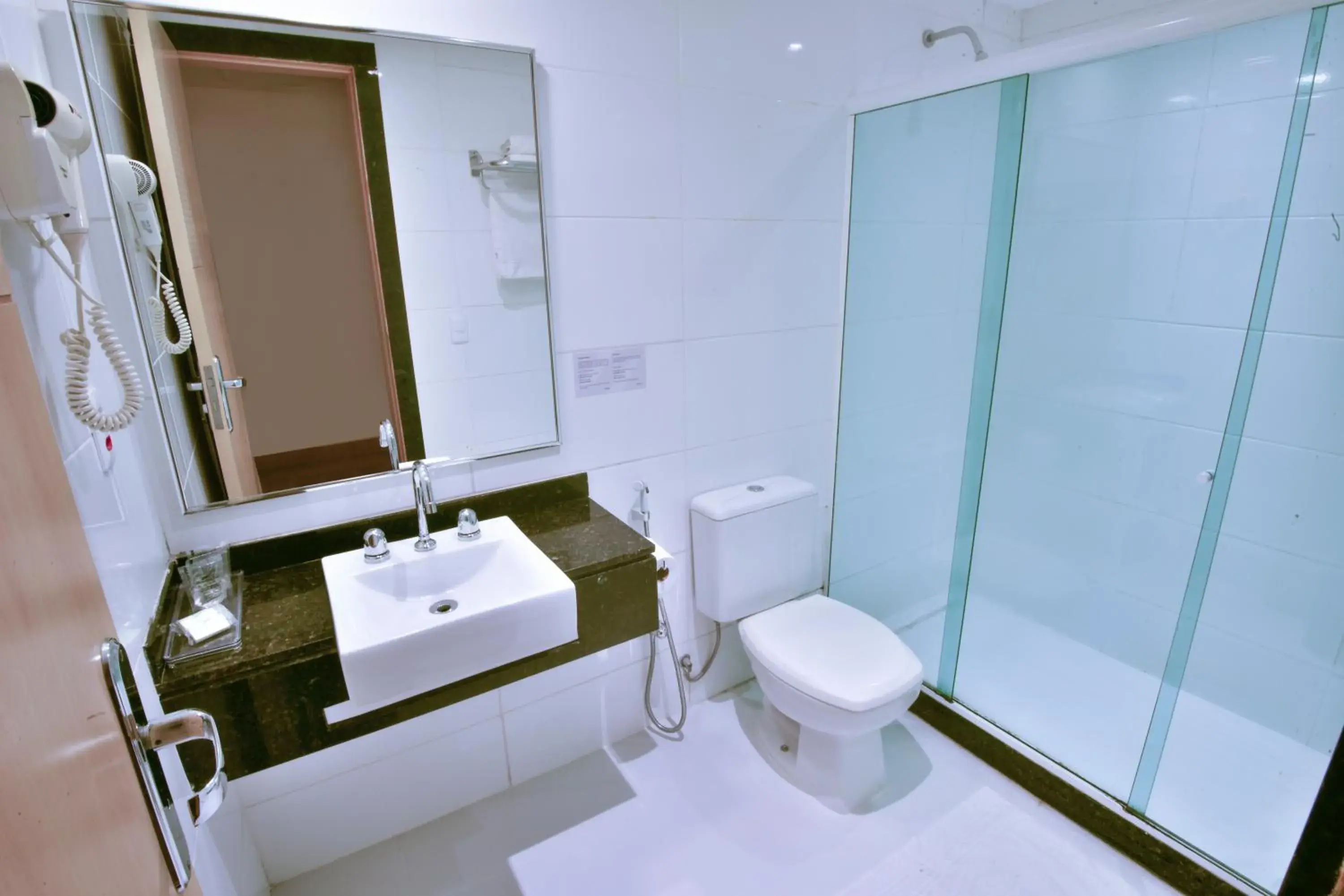 Twin Room with City View in Atlantico Sul Hotel Twin Room with City View in Atlantico Sul Hotel