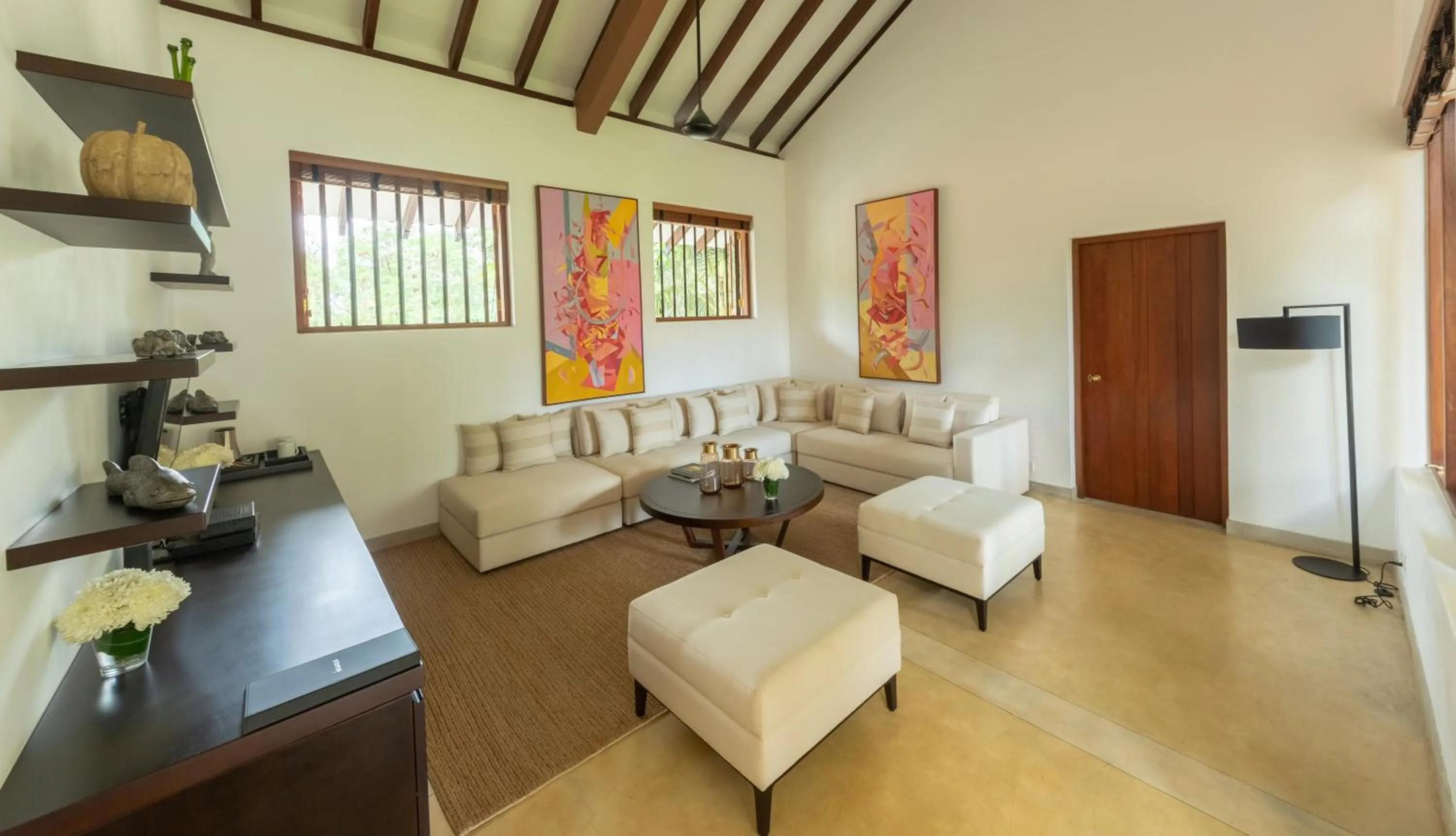 Living room in Taru Villas The Long House - Bentota