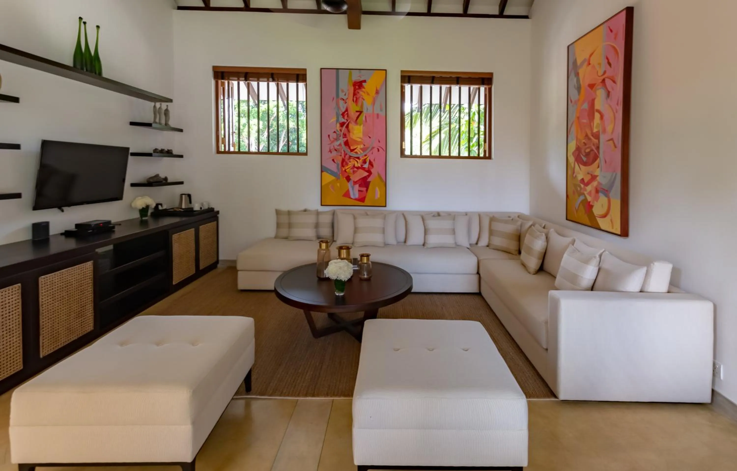Living room in Taru Villas The Long House - Bentota