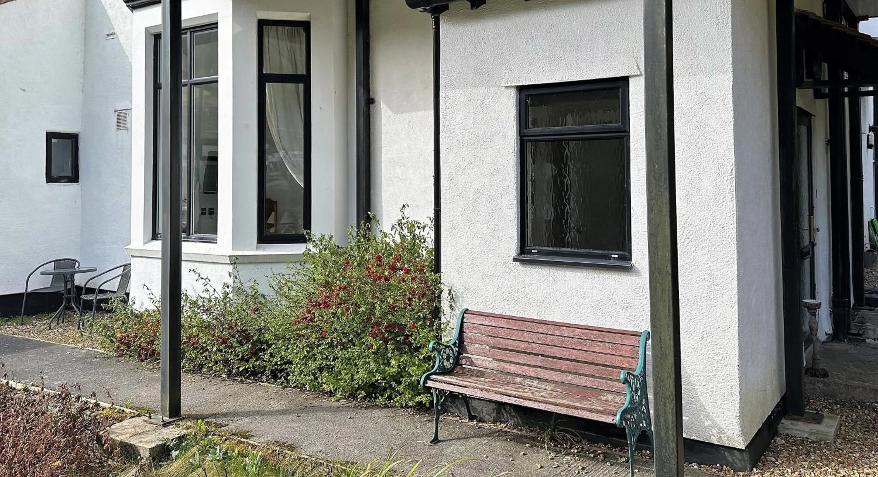 Garden view in Craig-y-Dderwen Riverside Hotel