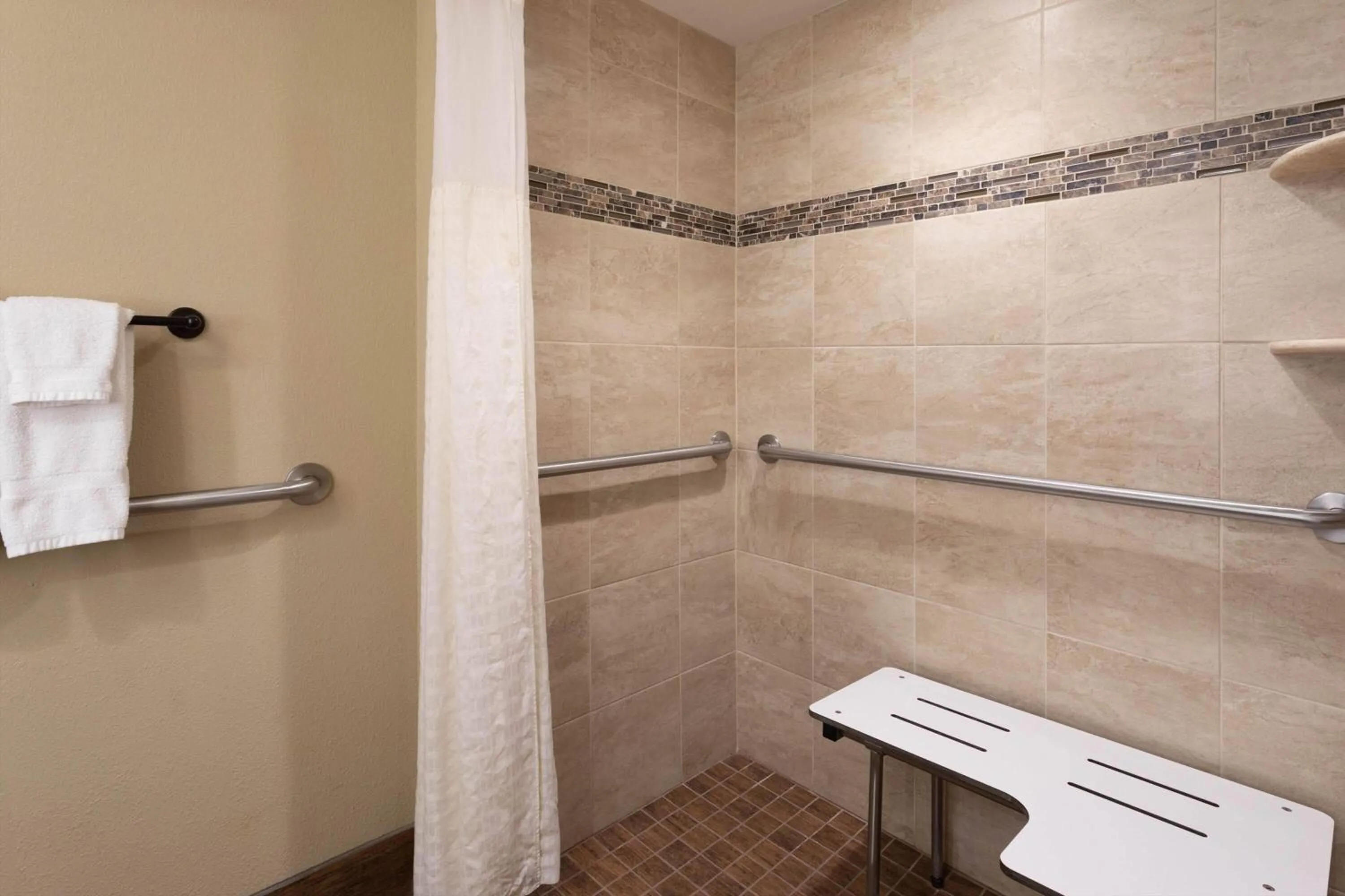 Shower in La Quinta by Wyndham Pigeon Forge