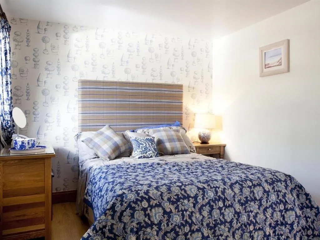 Bedroom, Bed in Lisnacurran