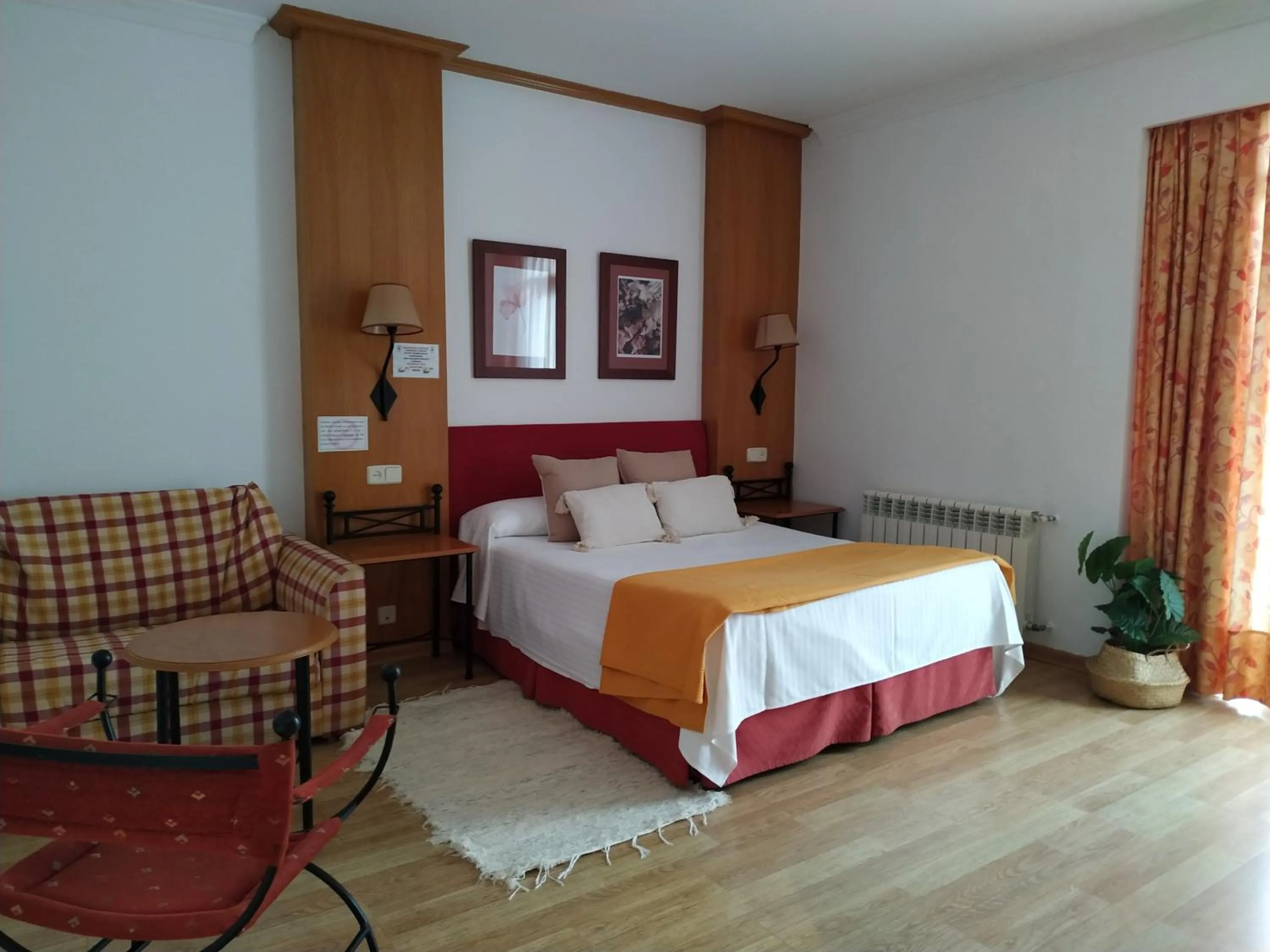 Bed in Área de Servicio El Cruce