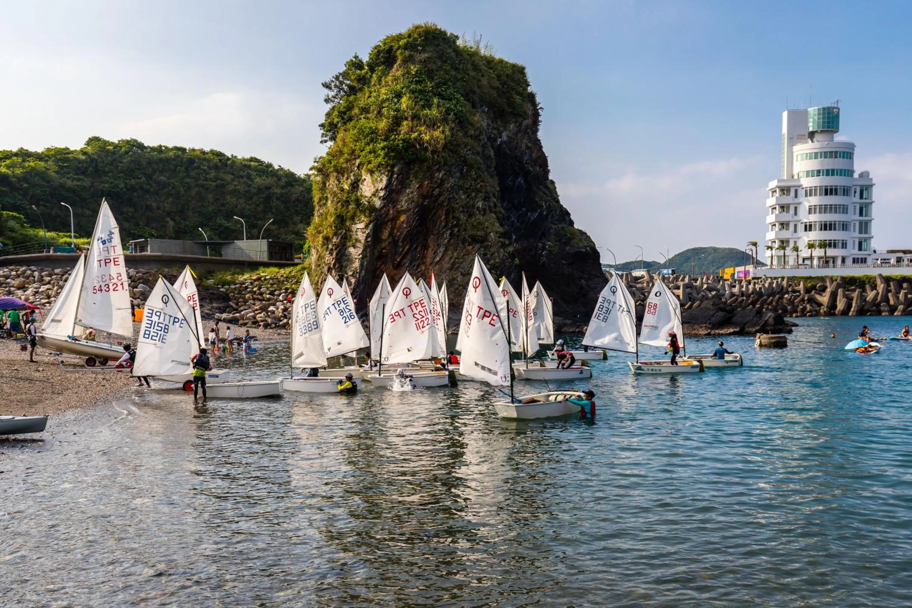 Windsurfing in Brighthouse