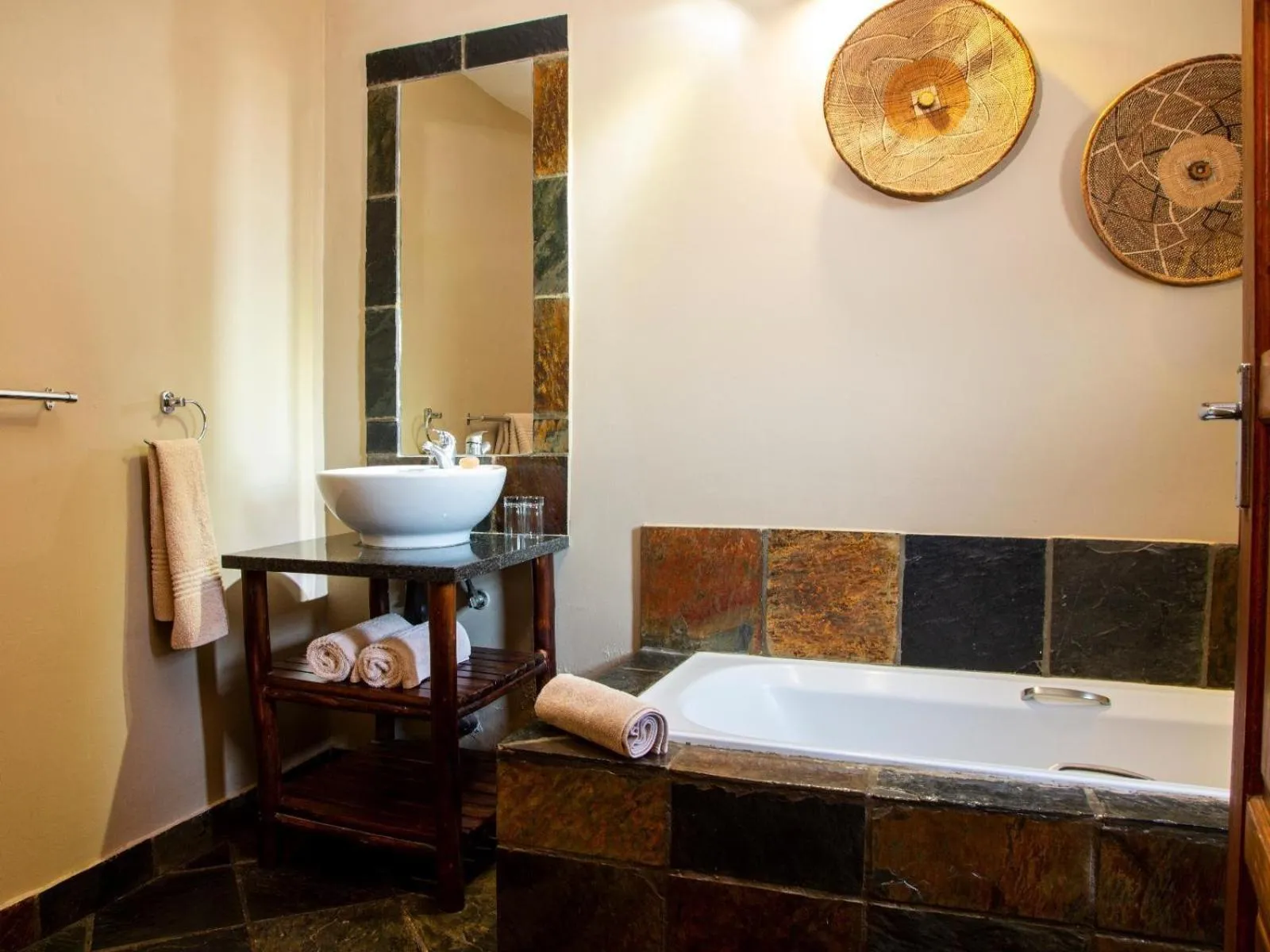 Bed in Sondela Nature Reserve & Spa Chalets