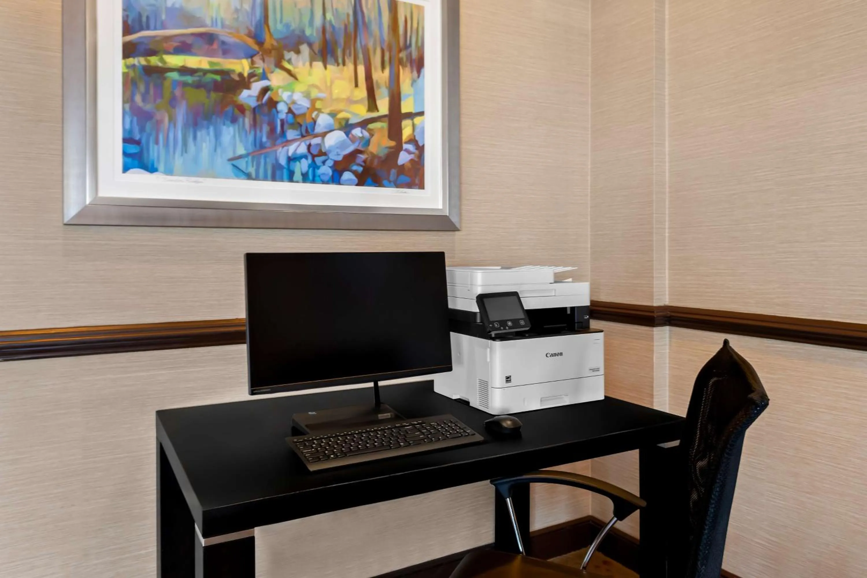 Business facilities in Best Western Newport Inn