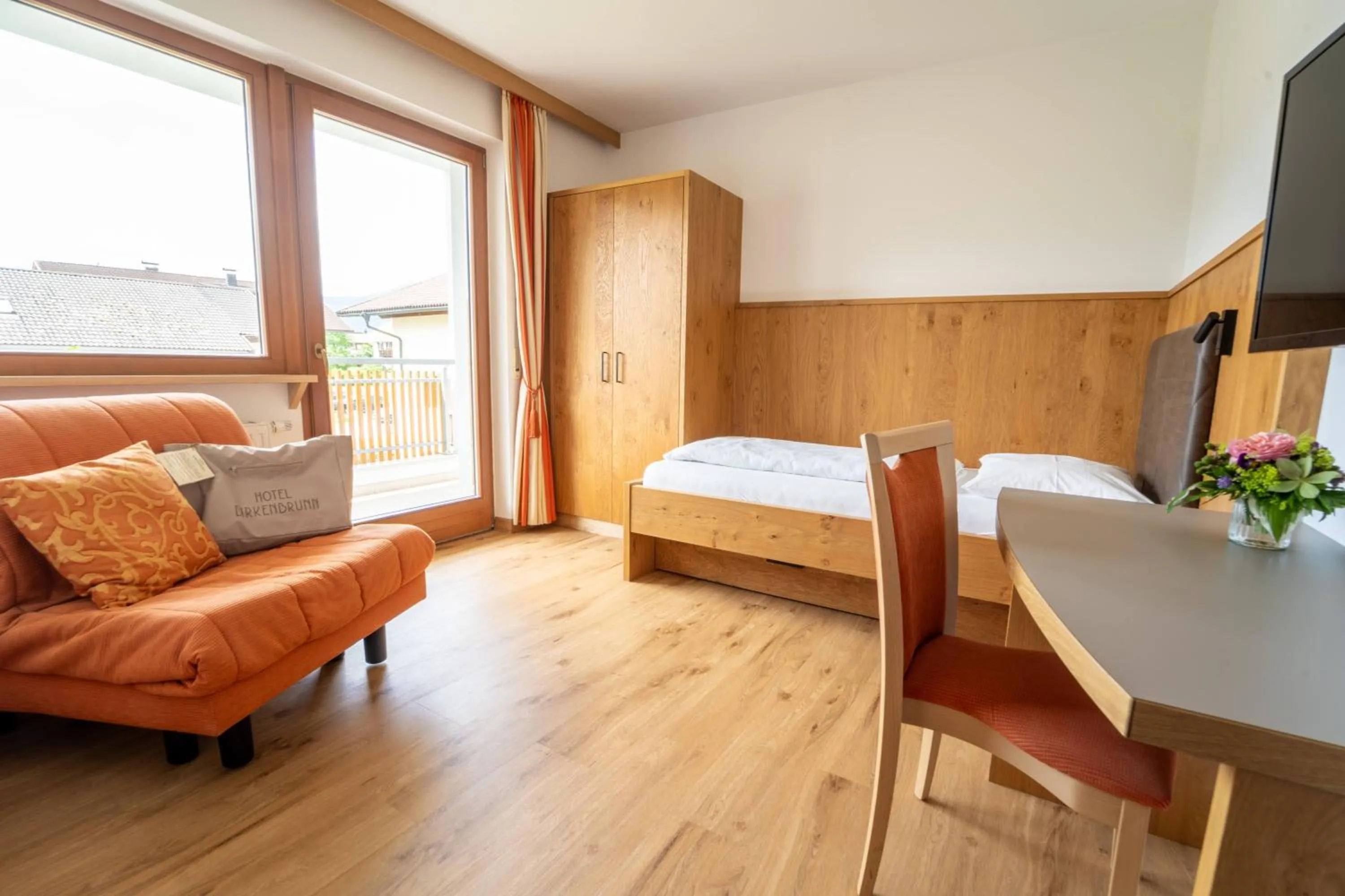Balcony/Terrace, Bed in Hotel Birkenbrunn