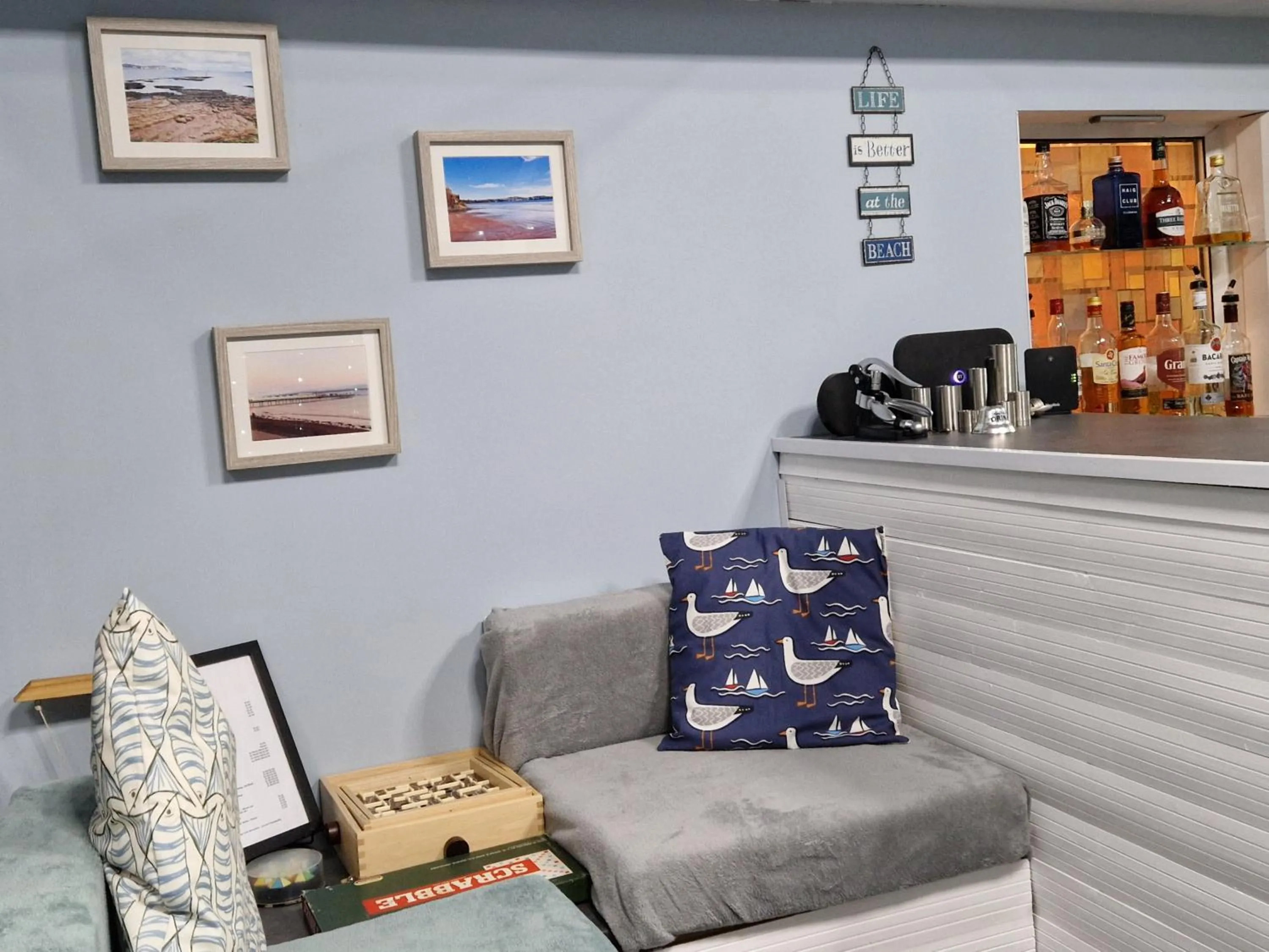 Lounge or bar in Ambassador Guest House