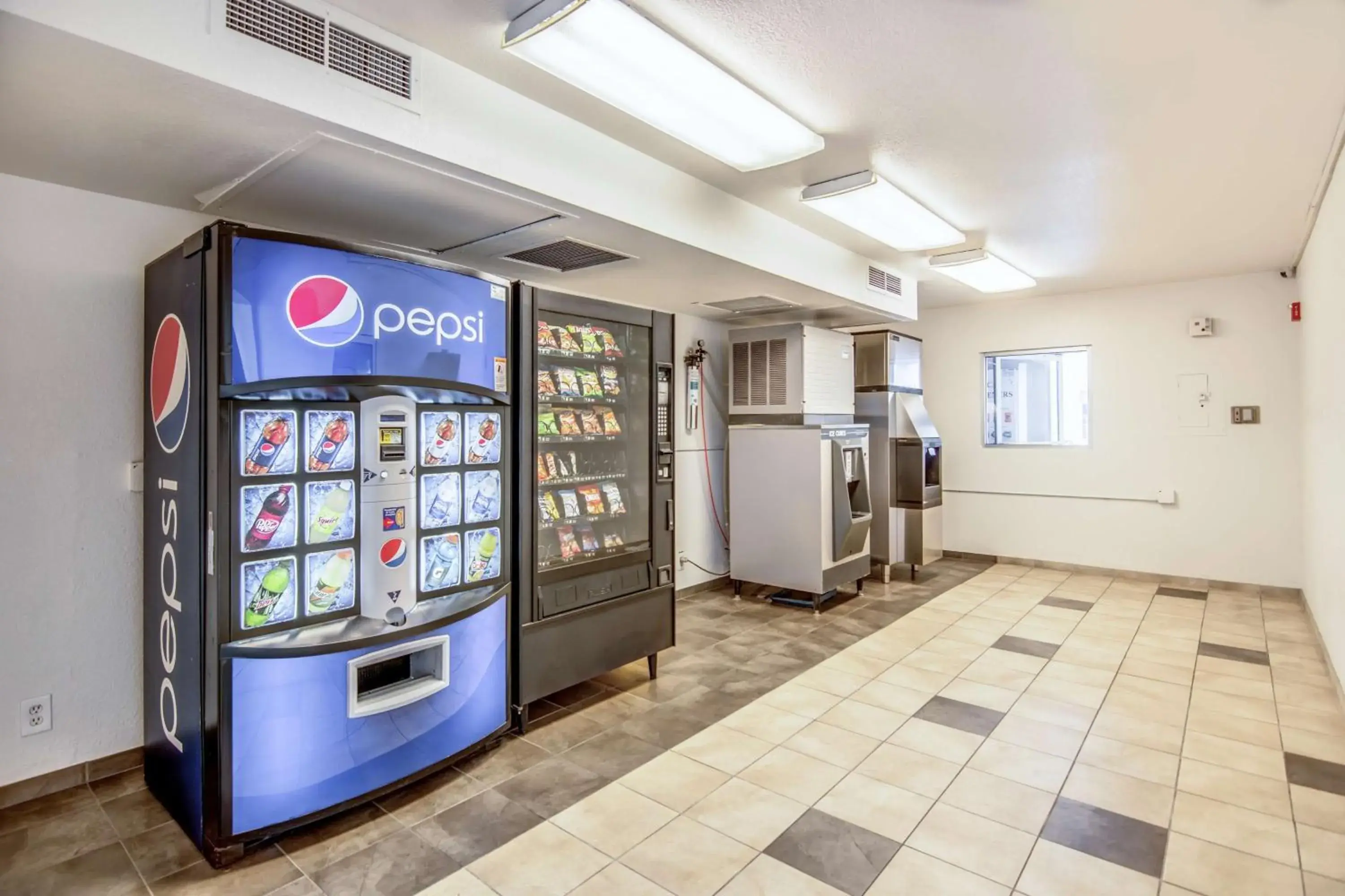 On site, Supermarket/Shops in Motel 6-Tracy, CA On site, Supermarket/Shops in Motel 6-Tracy, CA