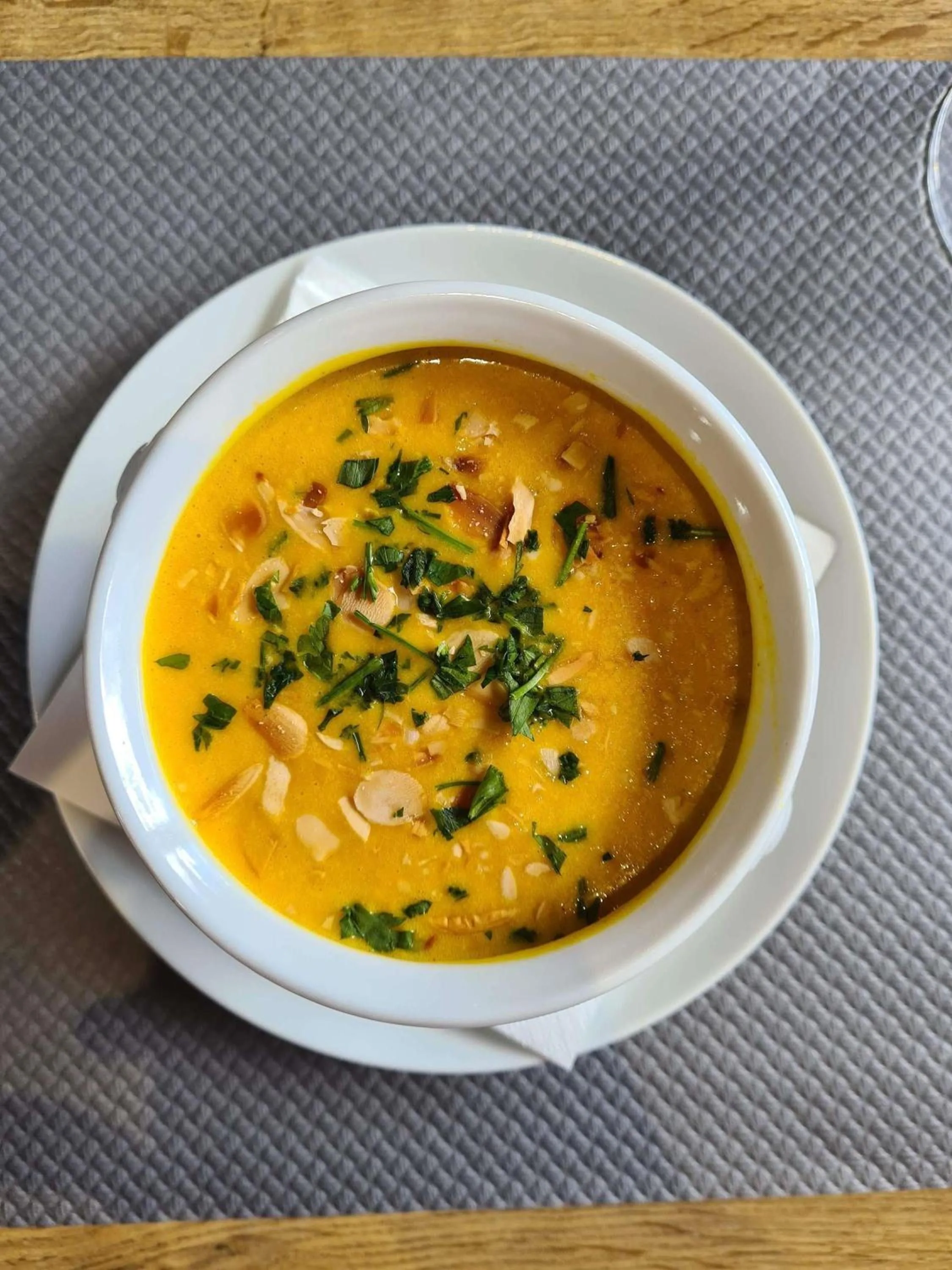 Restaurant/places to eat in ibis Vesoul