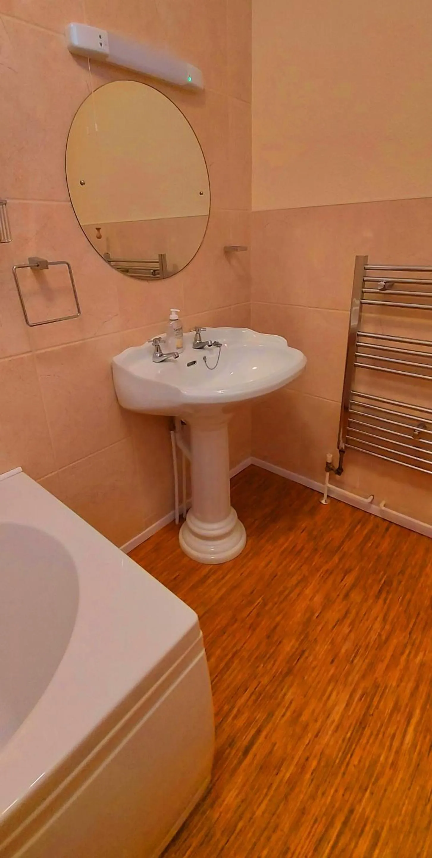 Bathroom in Sportsmans Valley Hotel